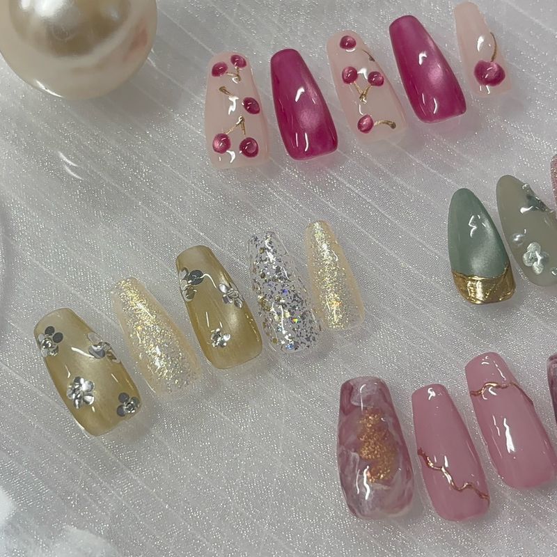Nail Room Kislap.