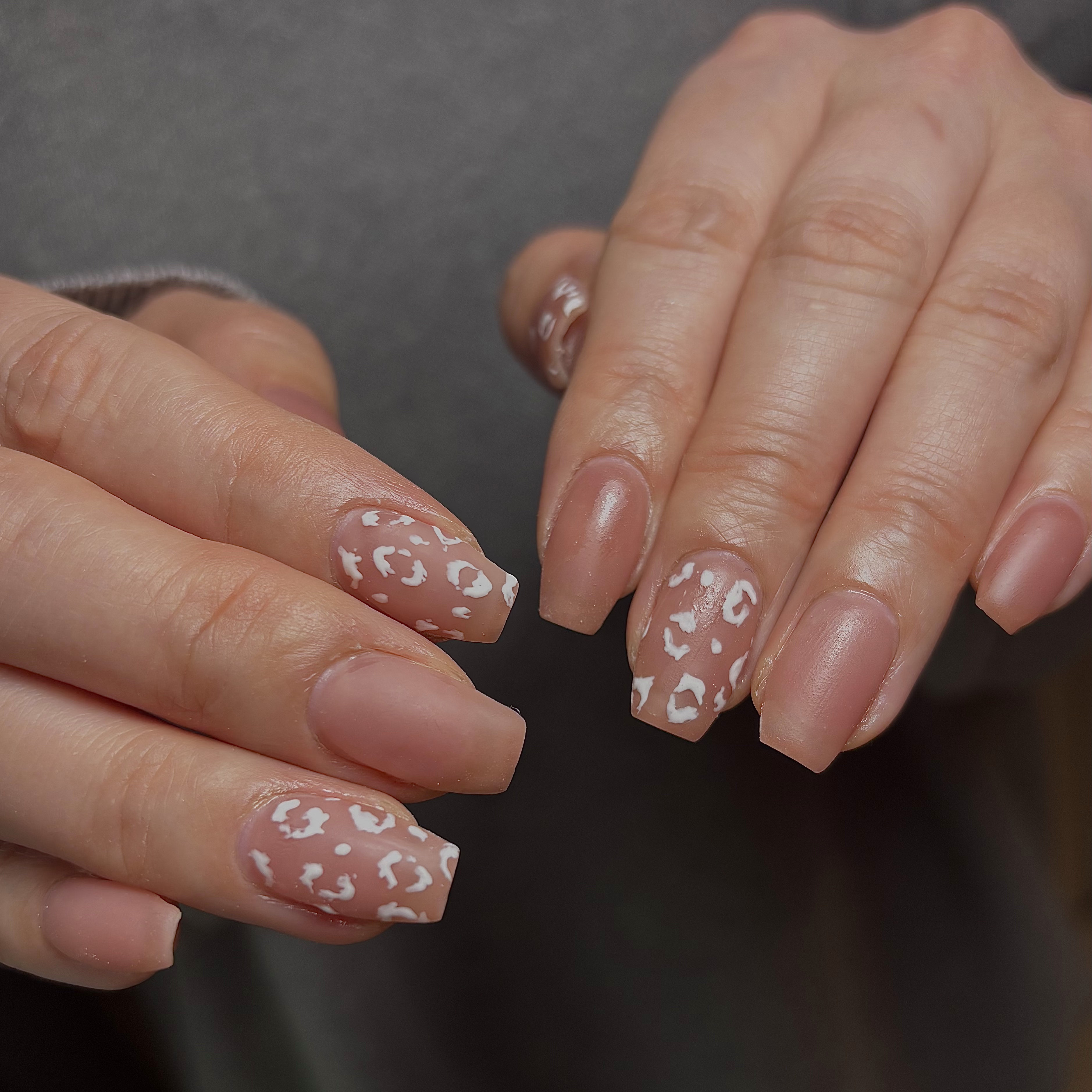 ayananails