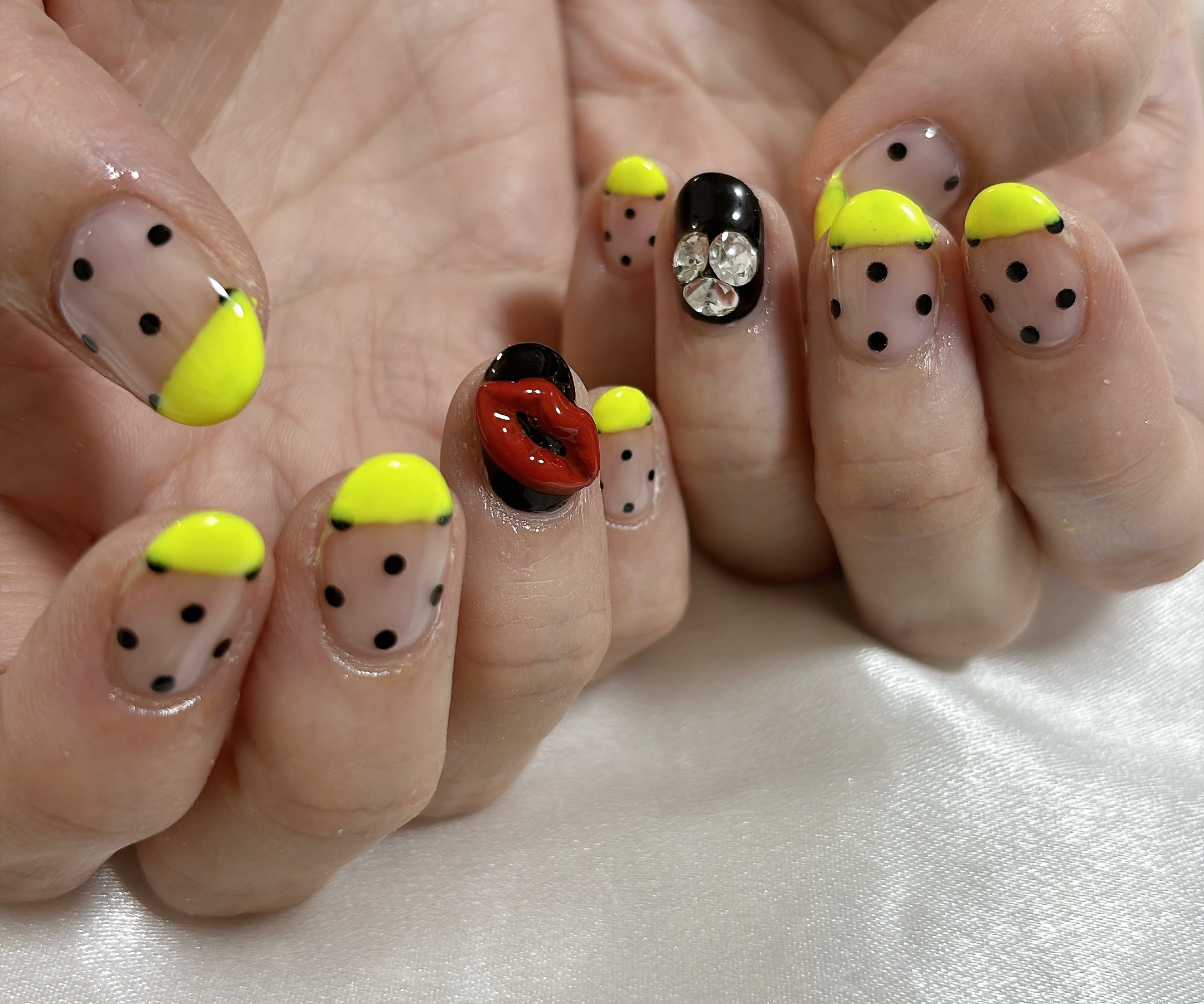 mogu_nail86