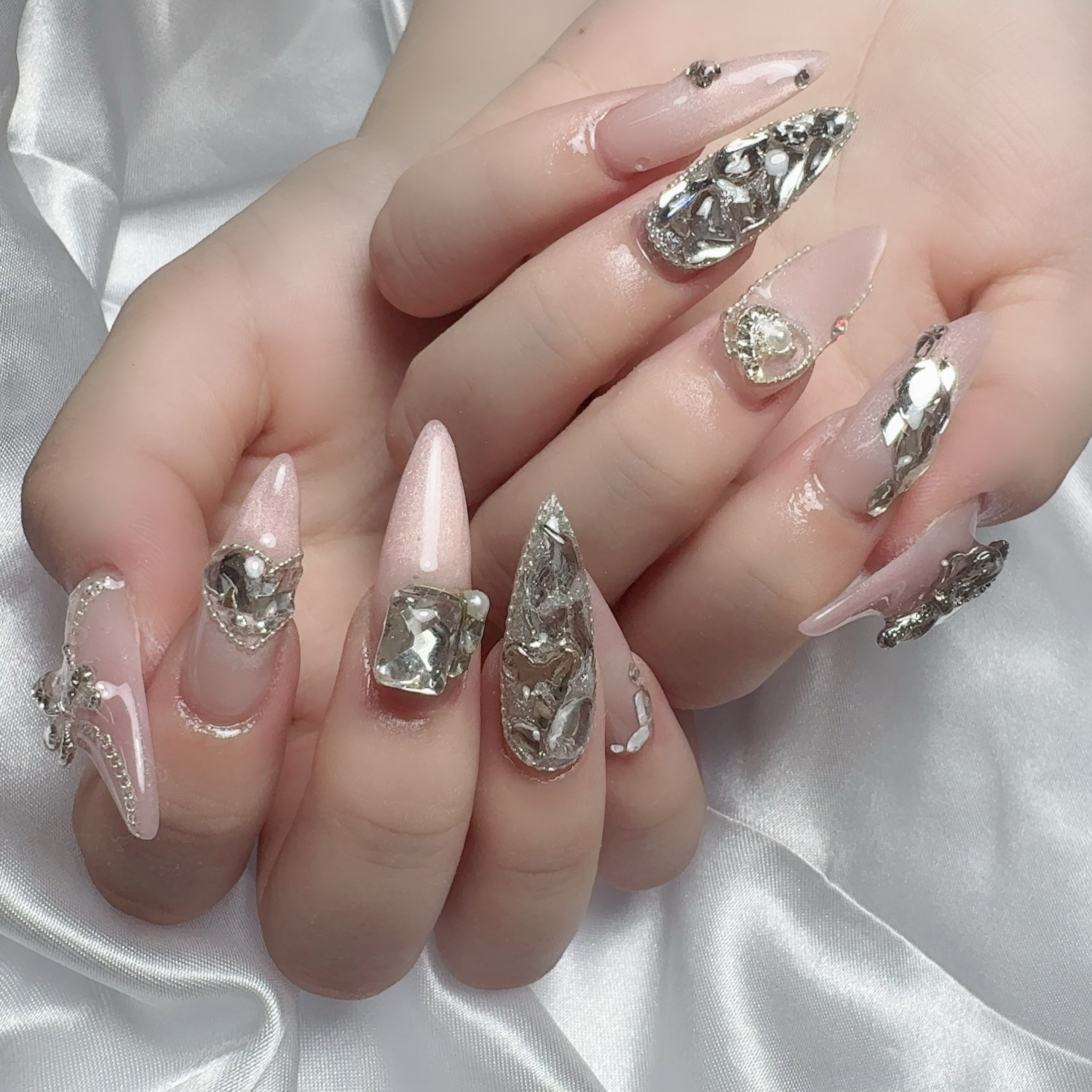 Mlan_Nail