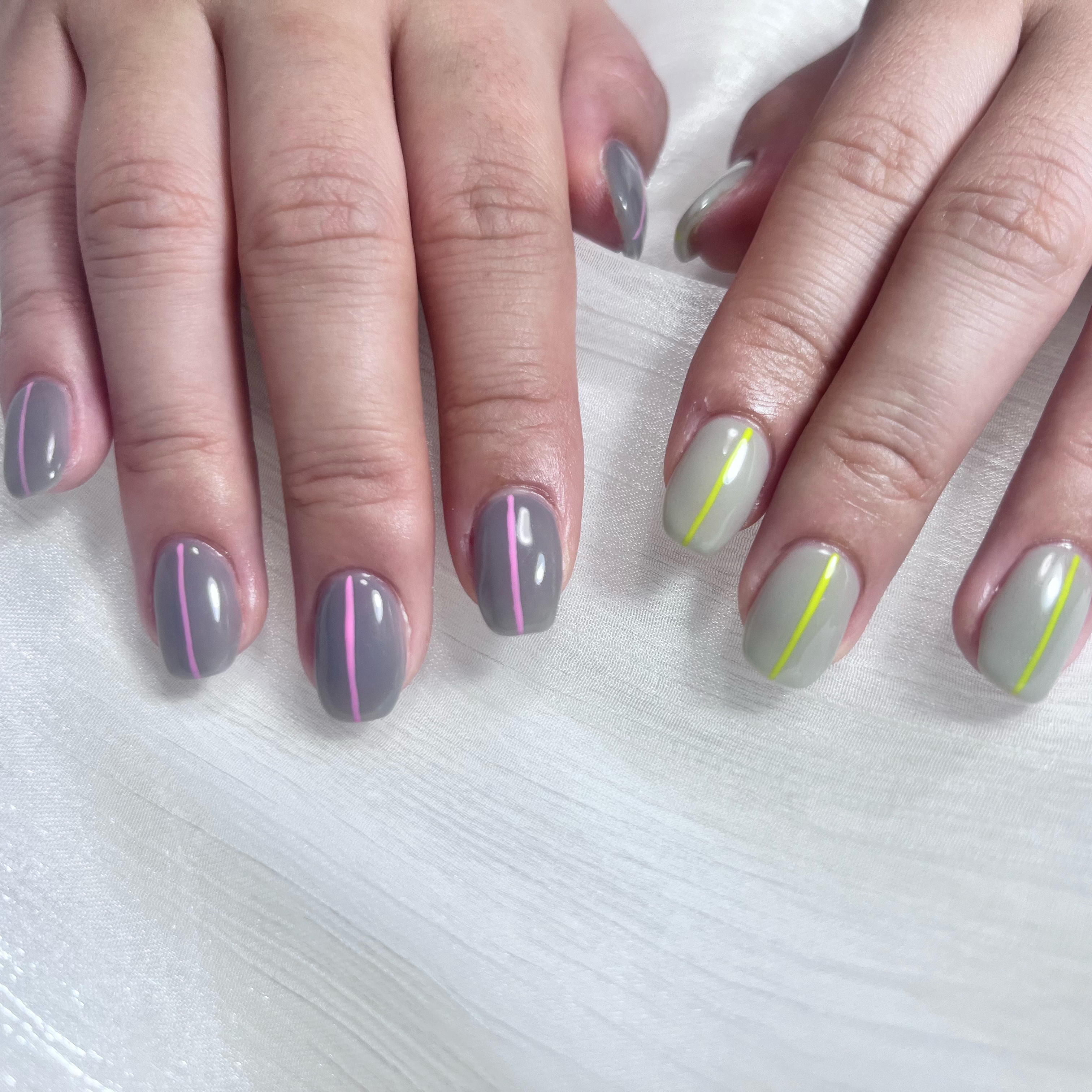 nail.plume