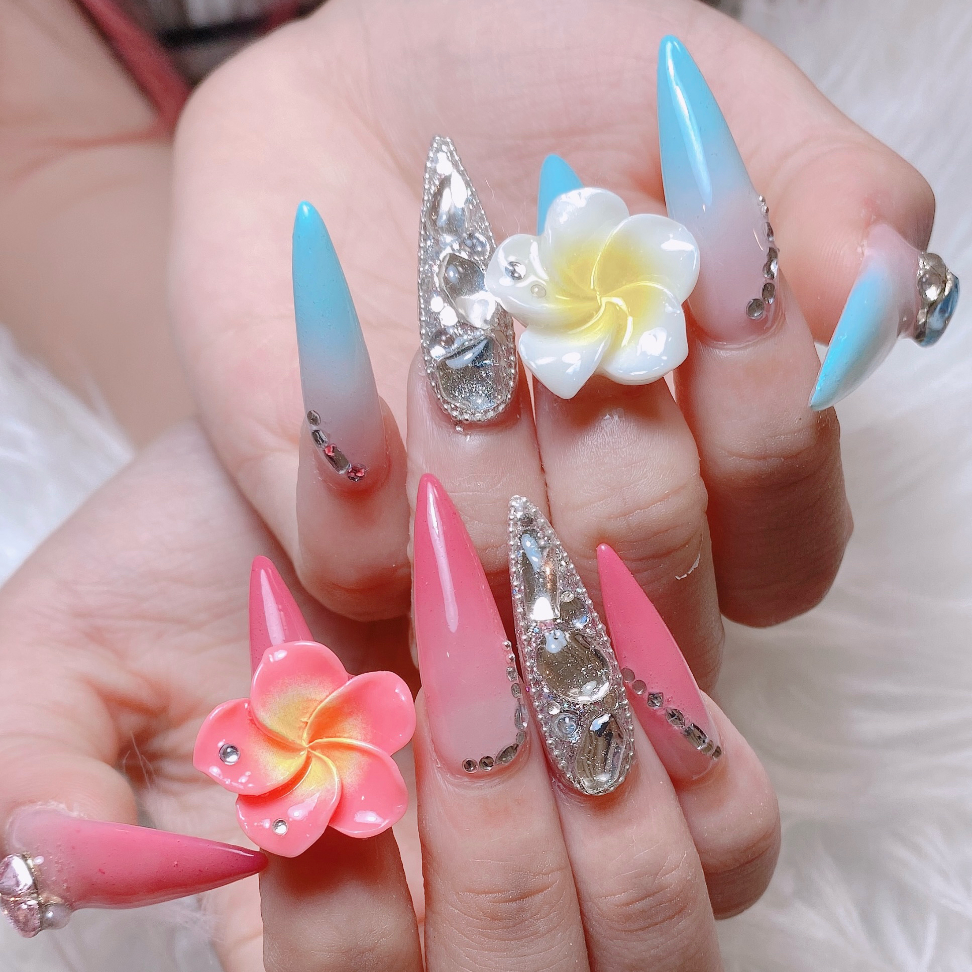rei_nail1