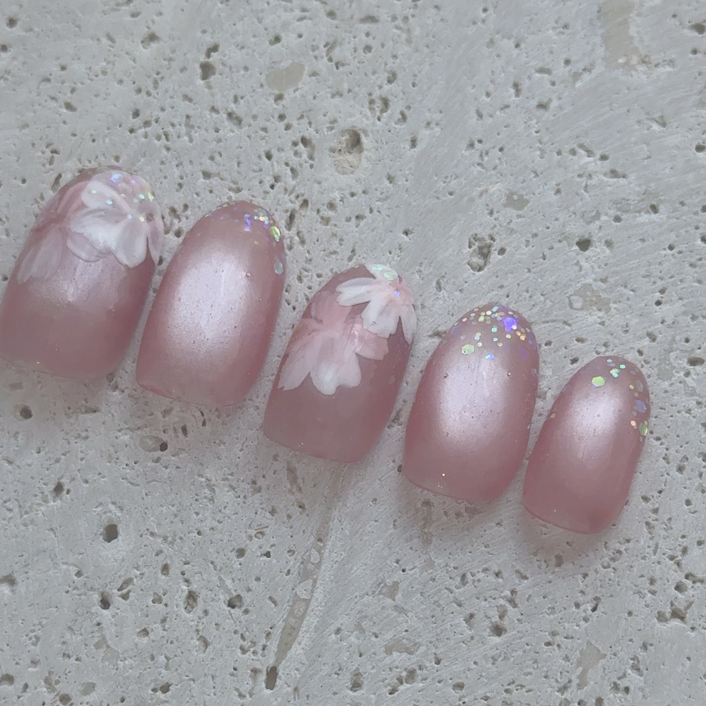 ulu.nail2525