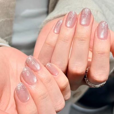 チップ長さだし10本+ちゅるんビー玉マグネット✖️先端ラメ