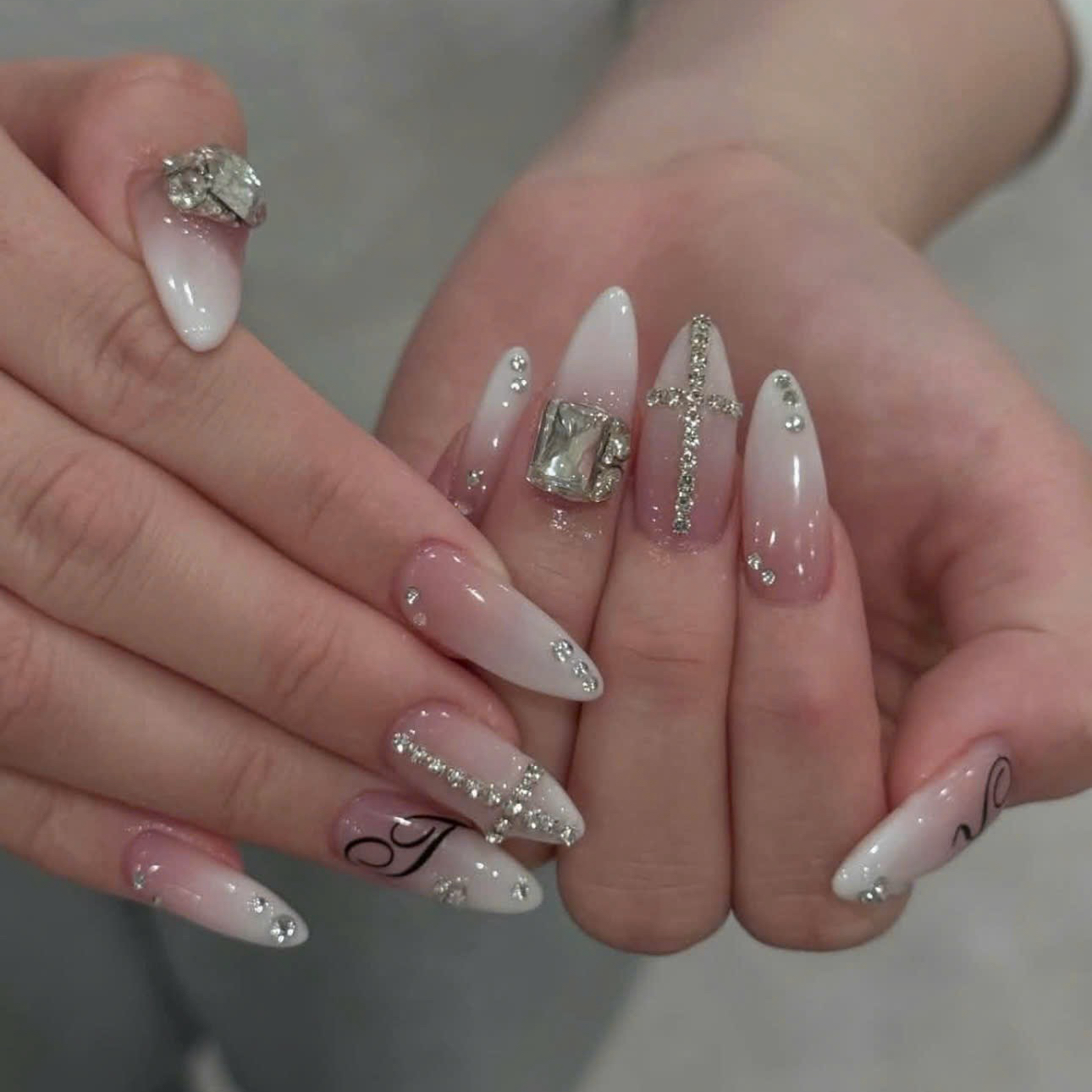 hihi_nail