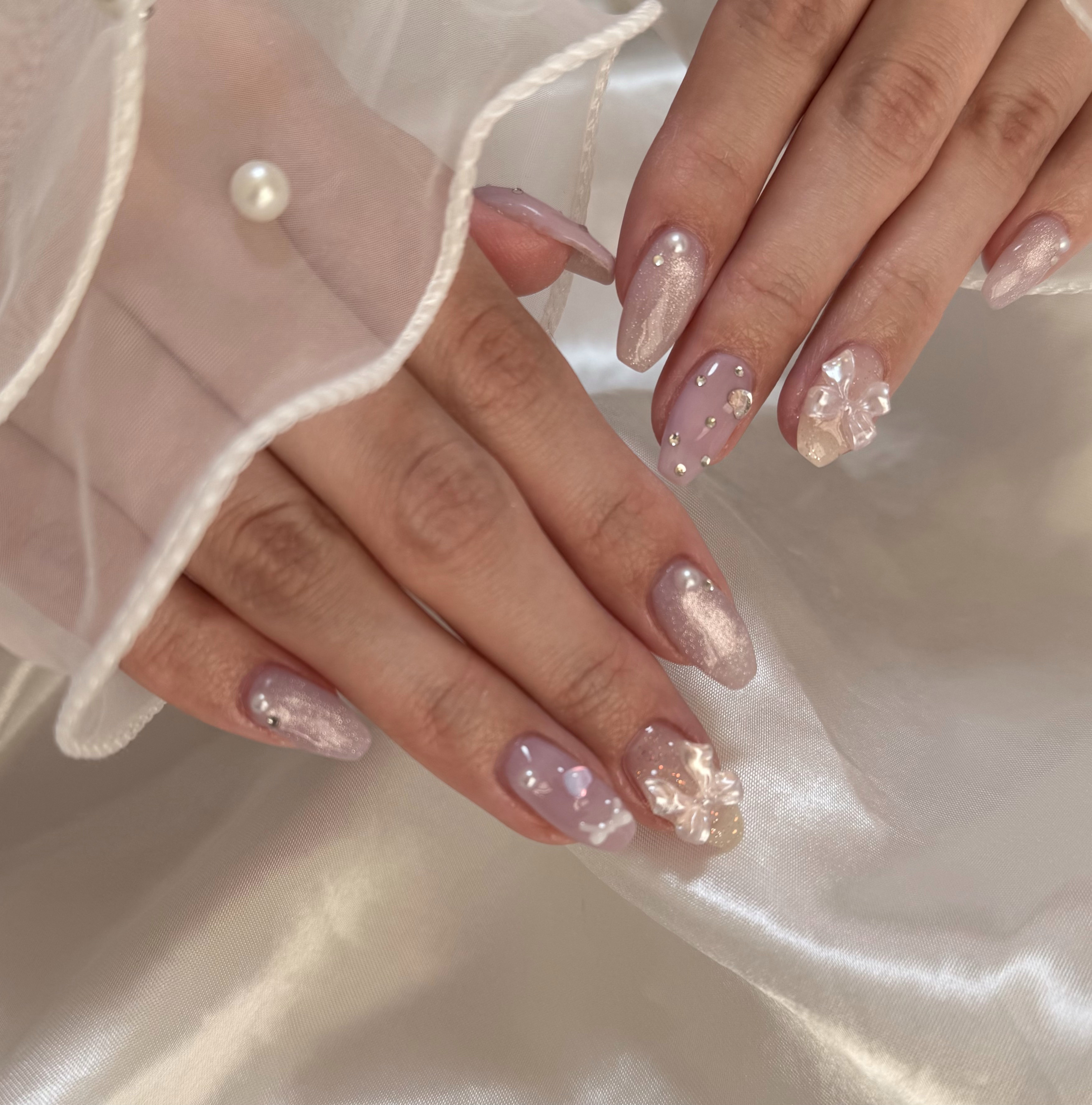 Bi_nail