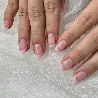 フレンチネイル[ベースクリア]🕊️(オフ込)