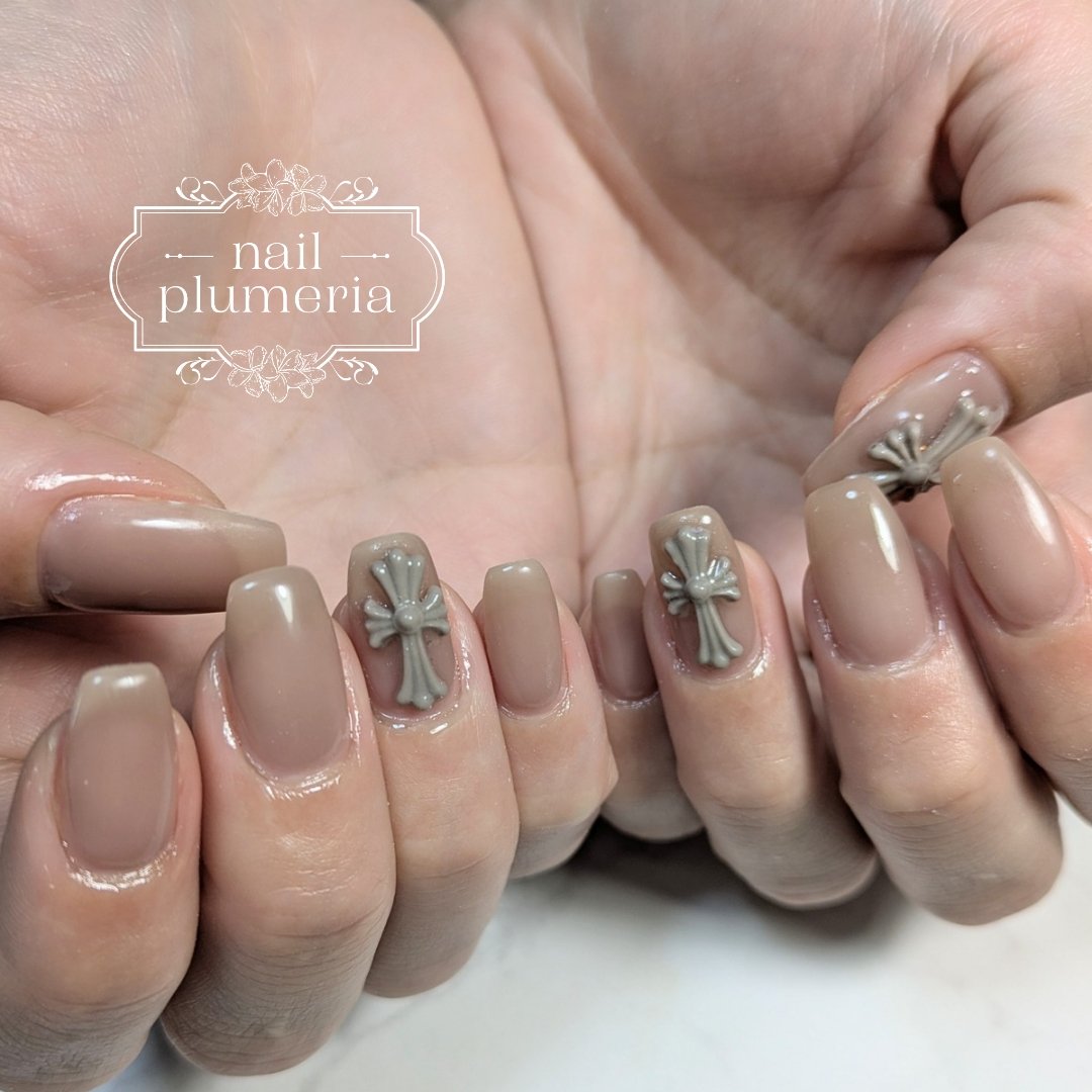 nail.plumeria