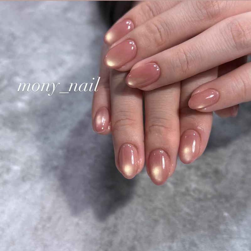 mony_nail