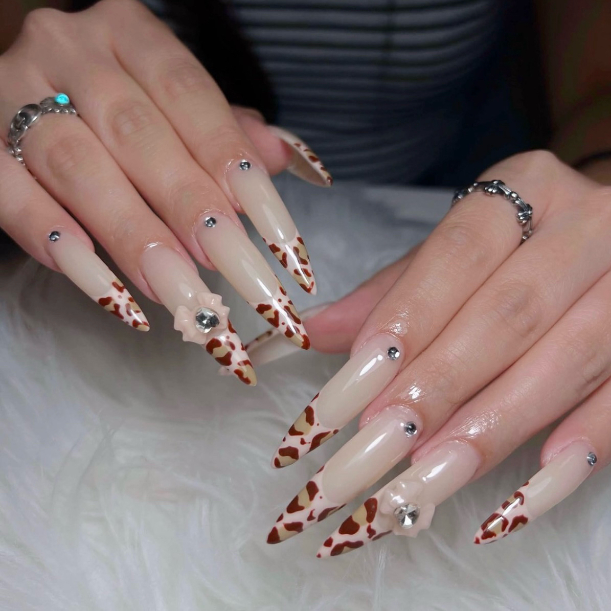 Julie_nail