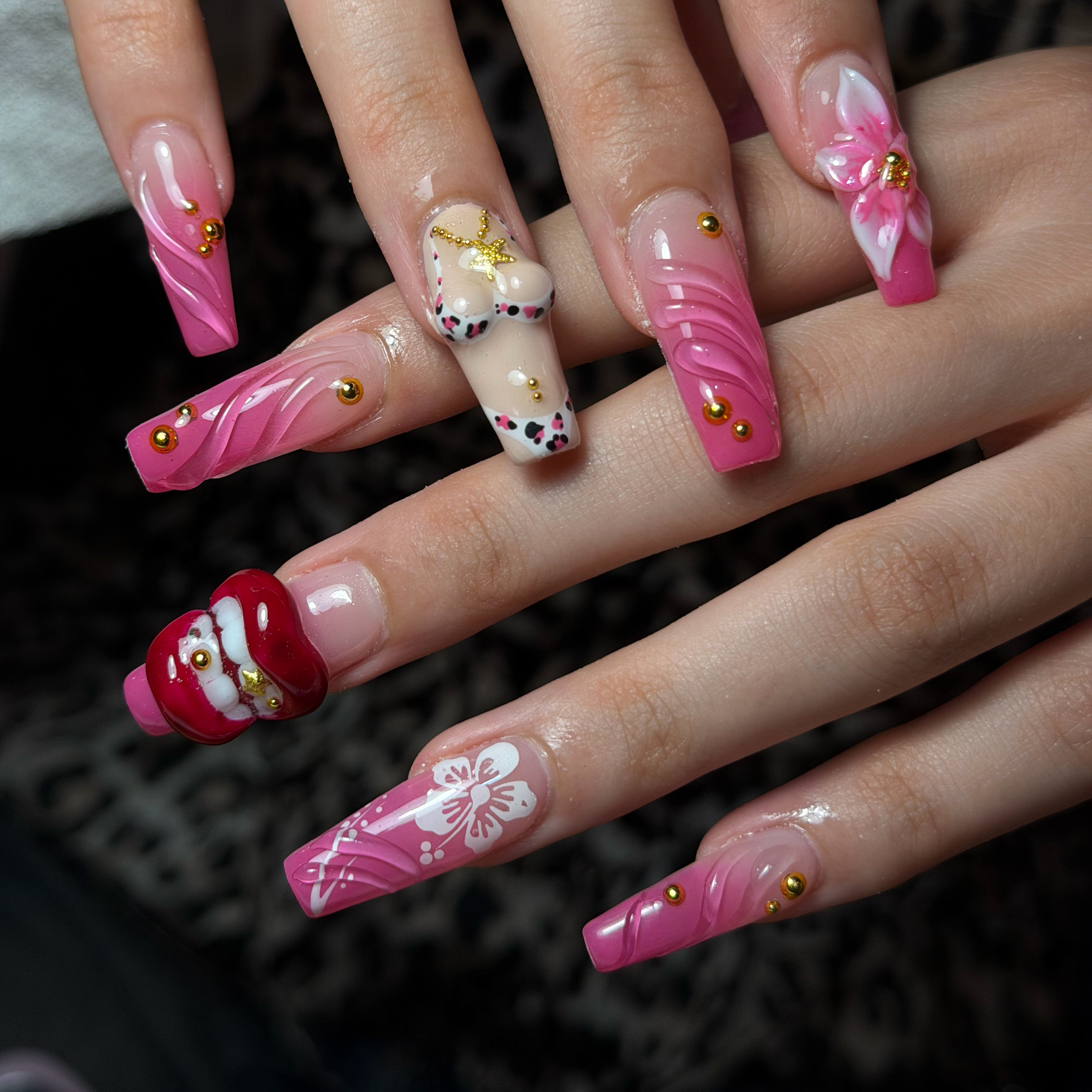 CoMo_Ana_Nail