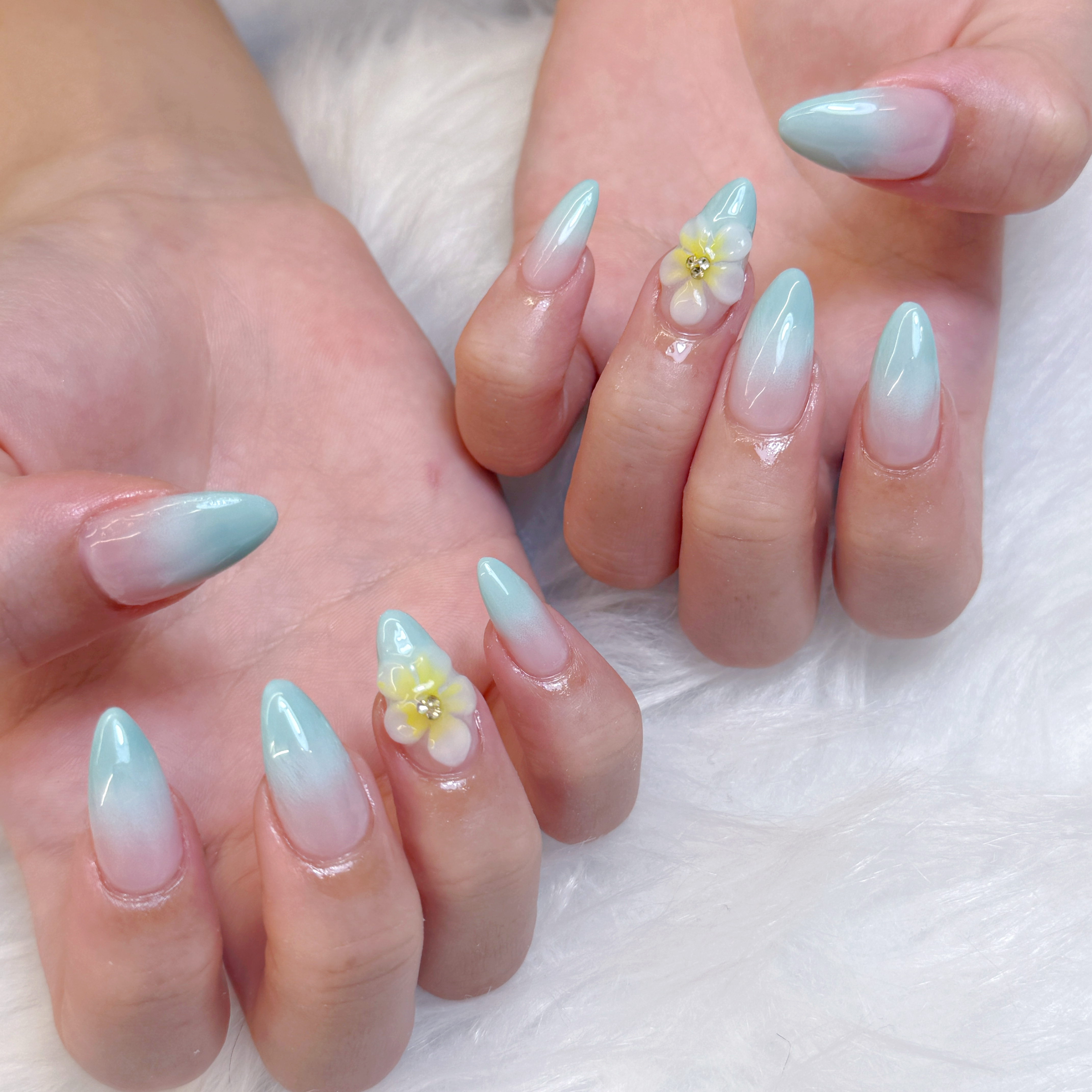 Luxe_nails