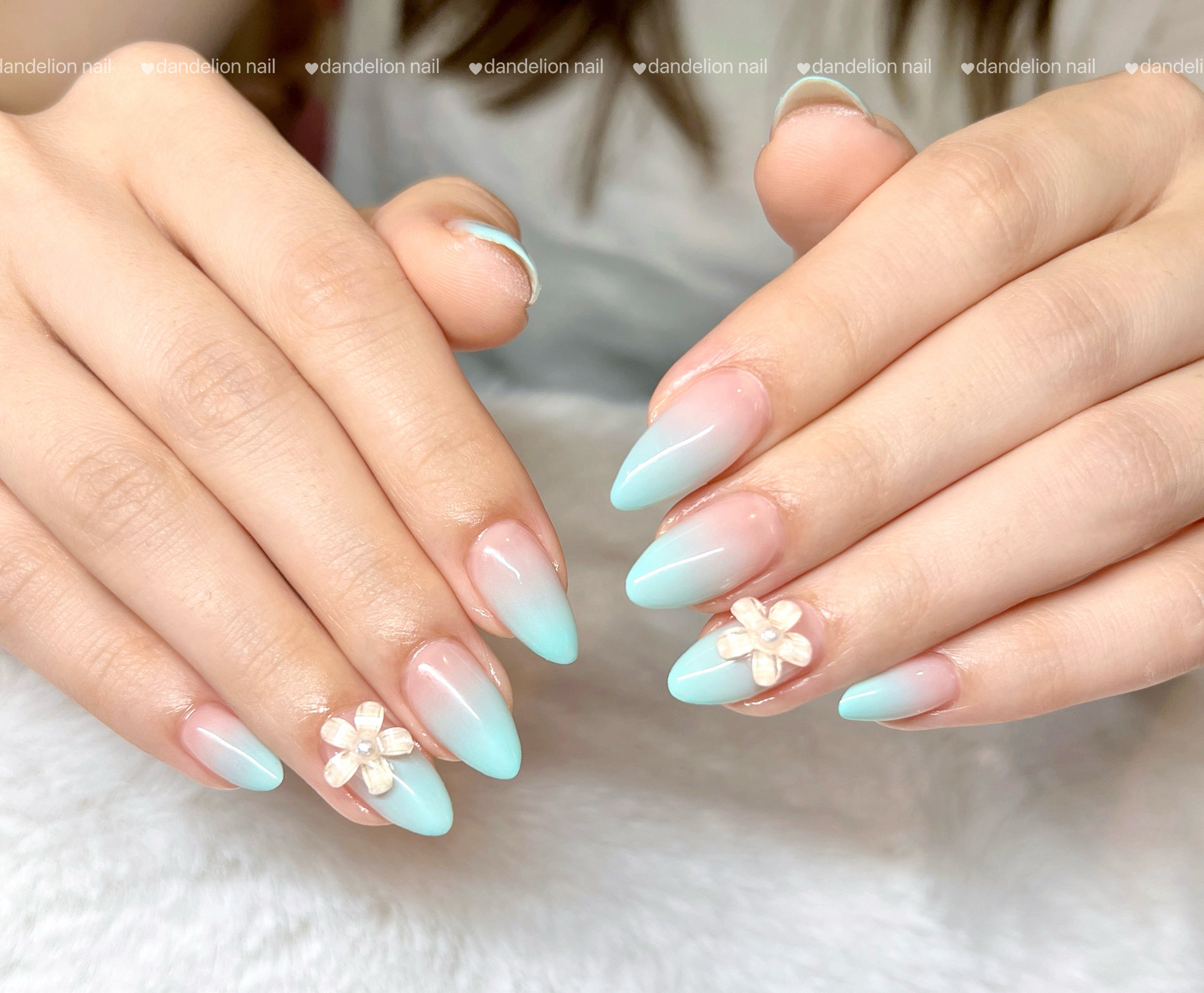 Dandelion_nail