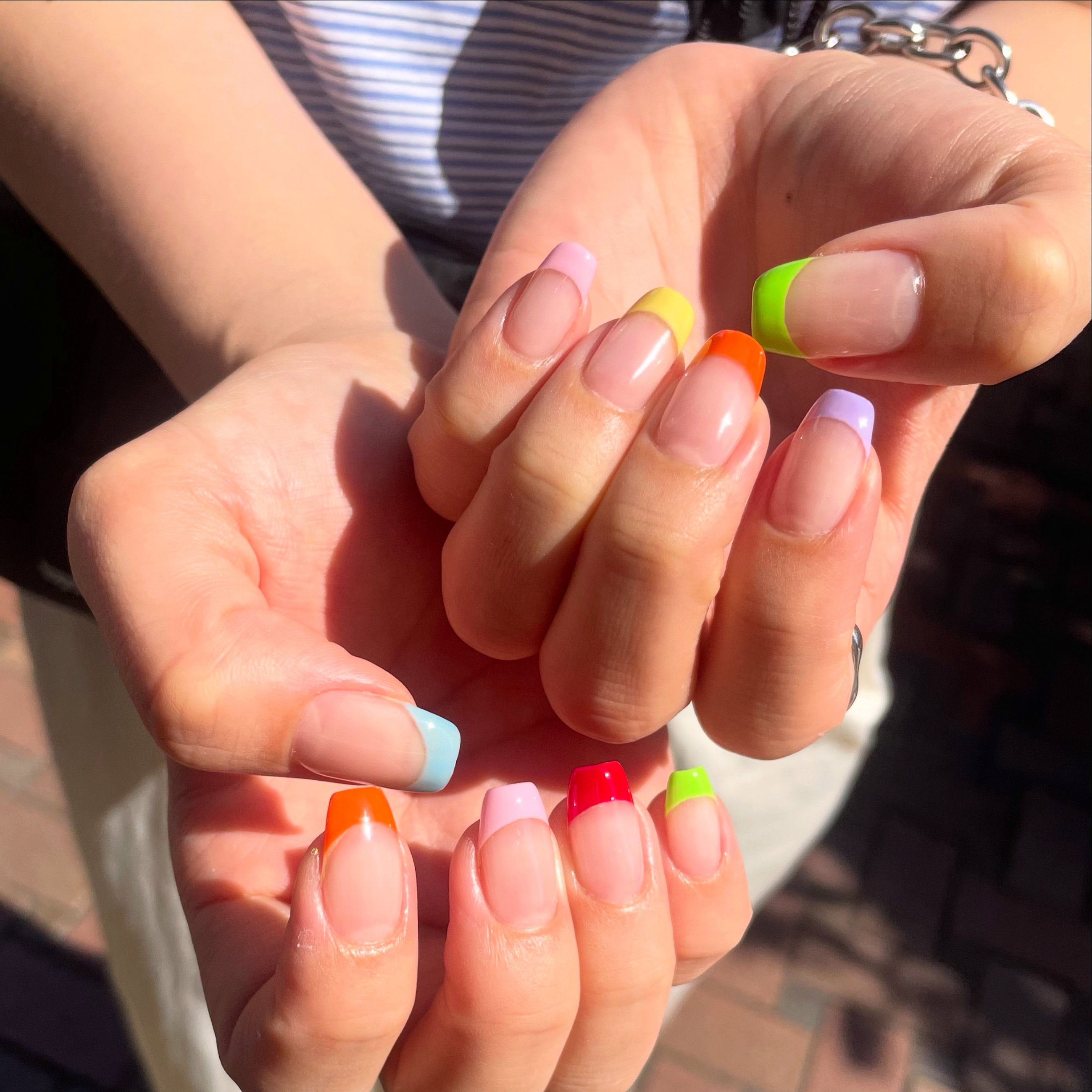 n__nail____s