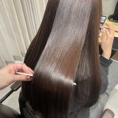 〖🎀大人気menuを限定価格で🪄︎︎〗前髪､顔周りcut+髪質改善ストレート🪞
