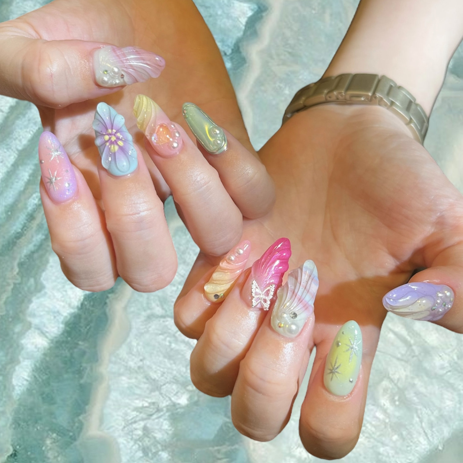 aaa.nail.24