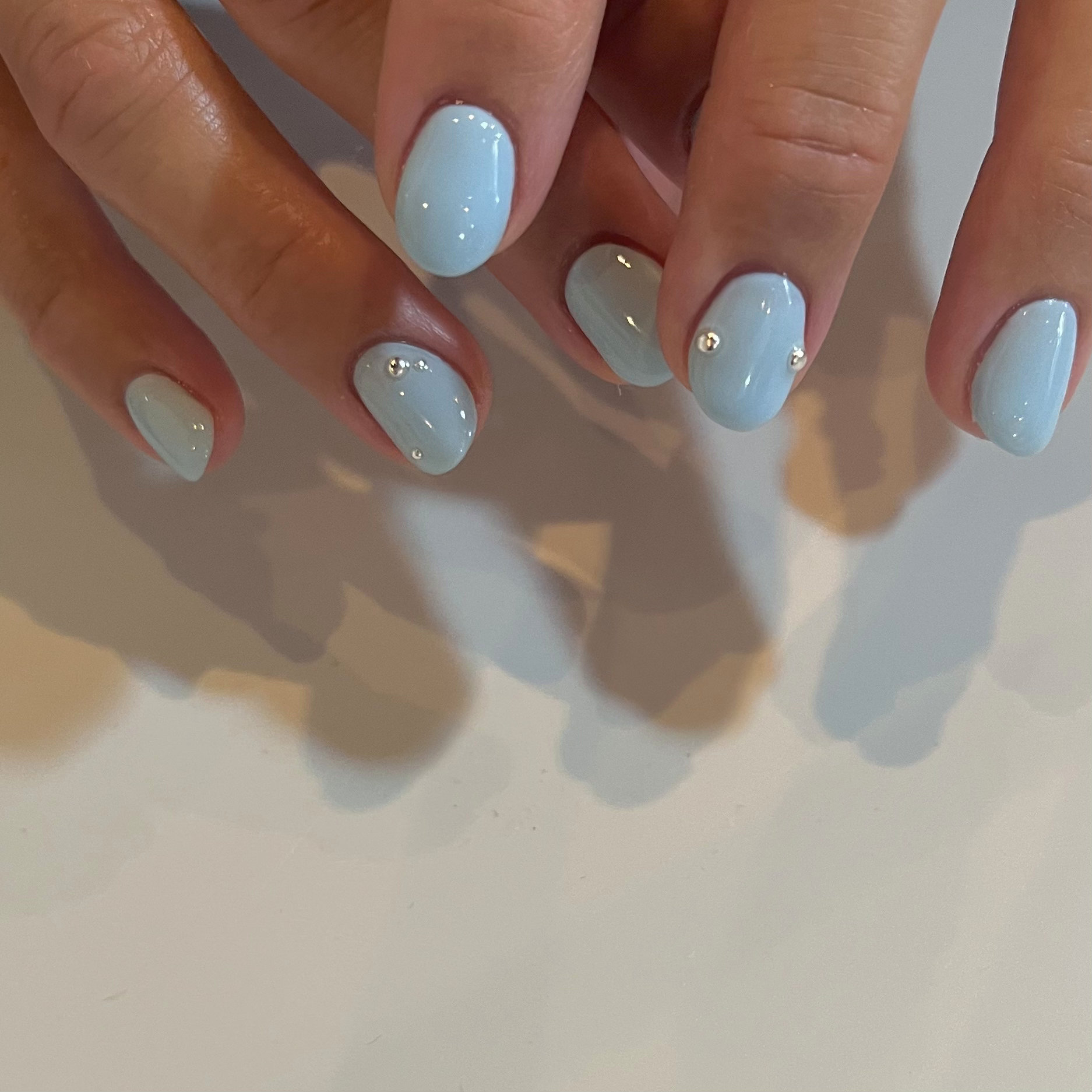 hugnail