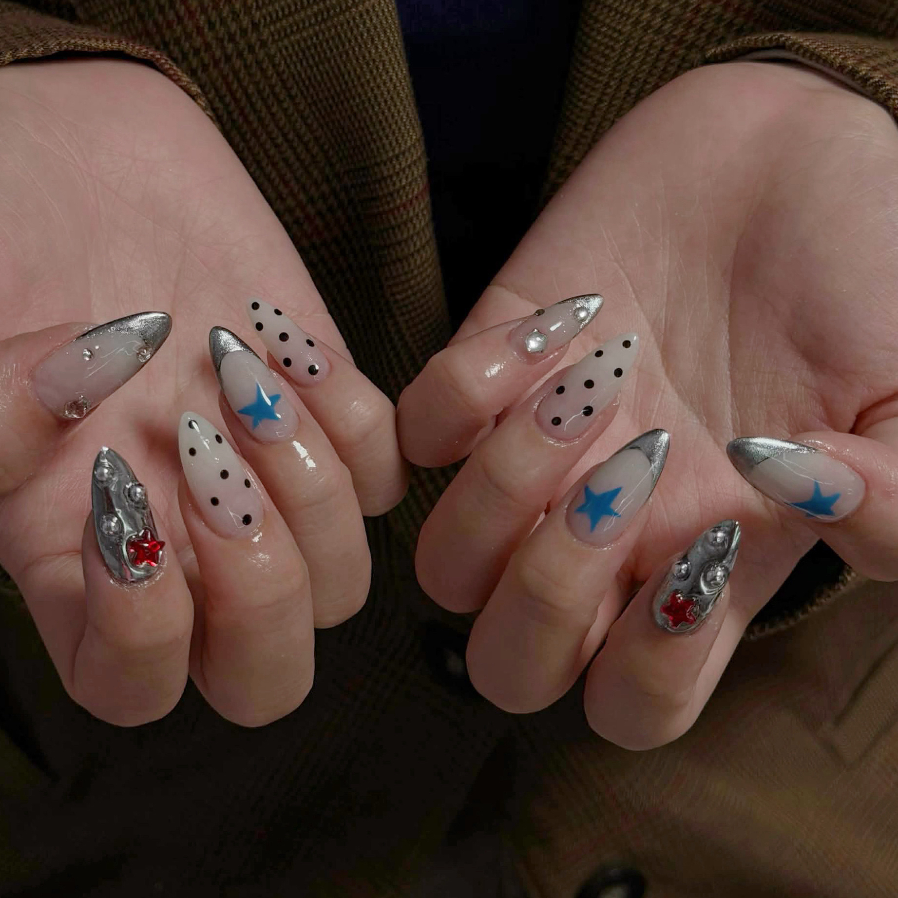 mocha_nail