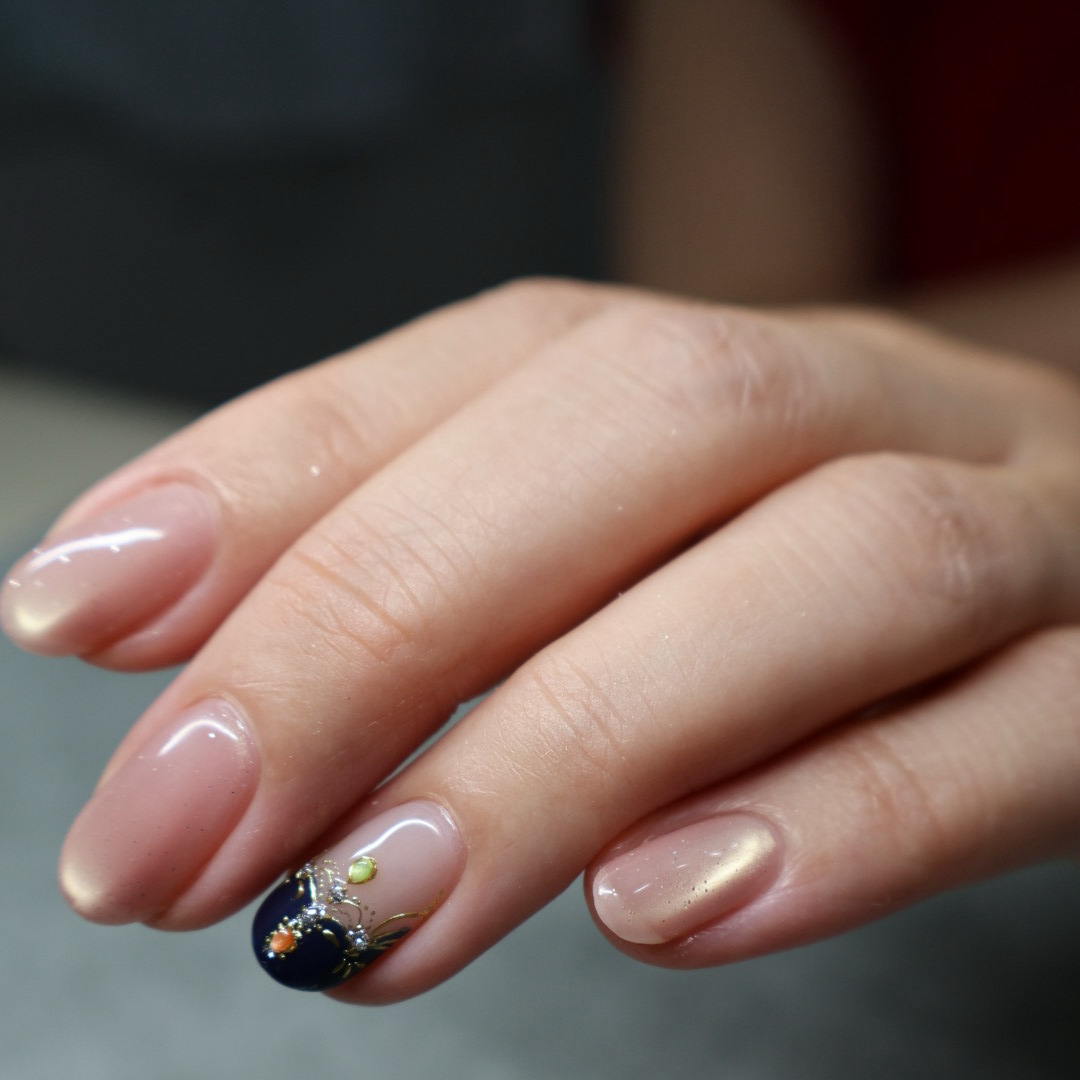nailroom103