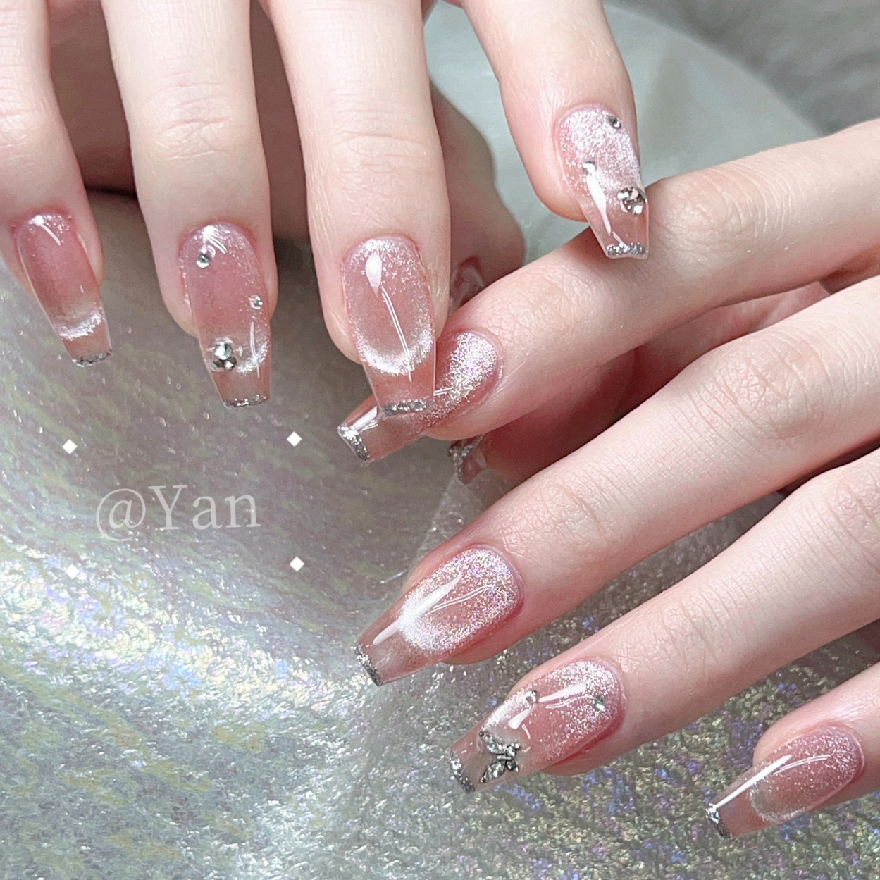 Queens_Yan