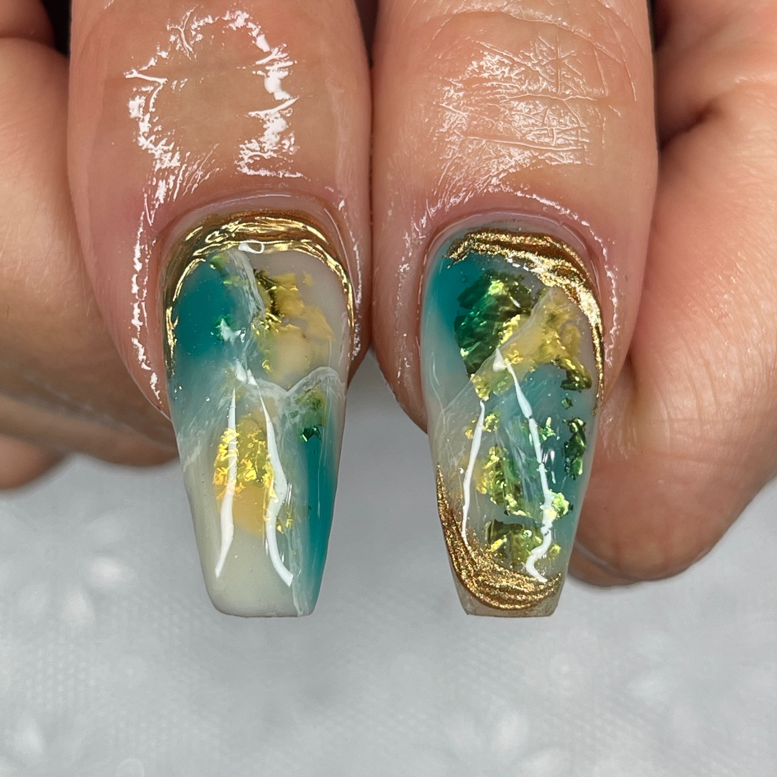 BT39_Nail