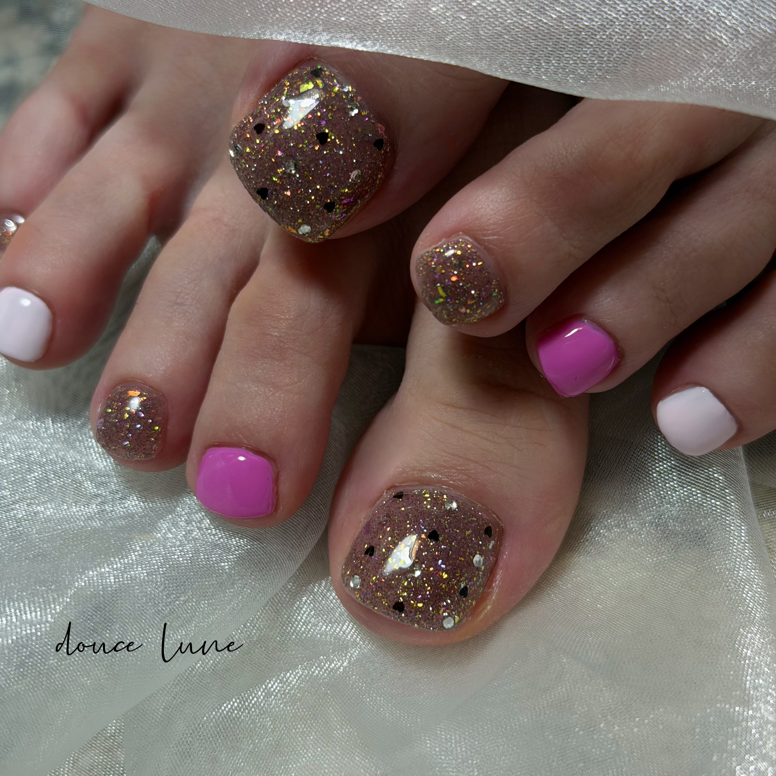 M...nail