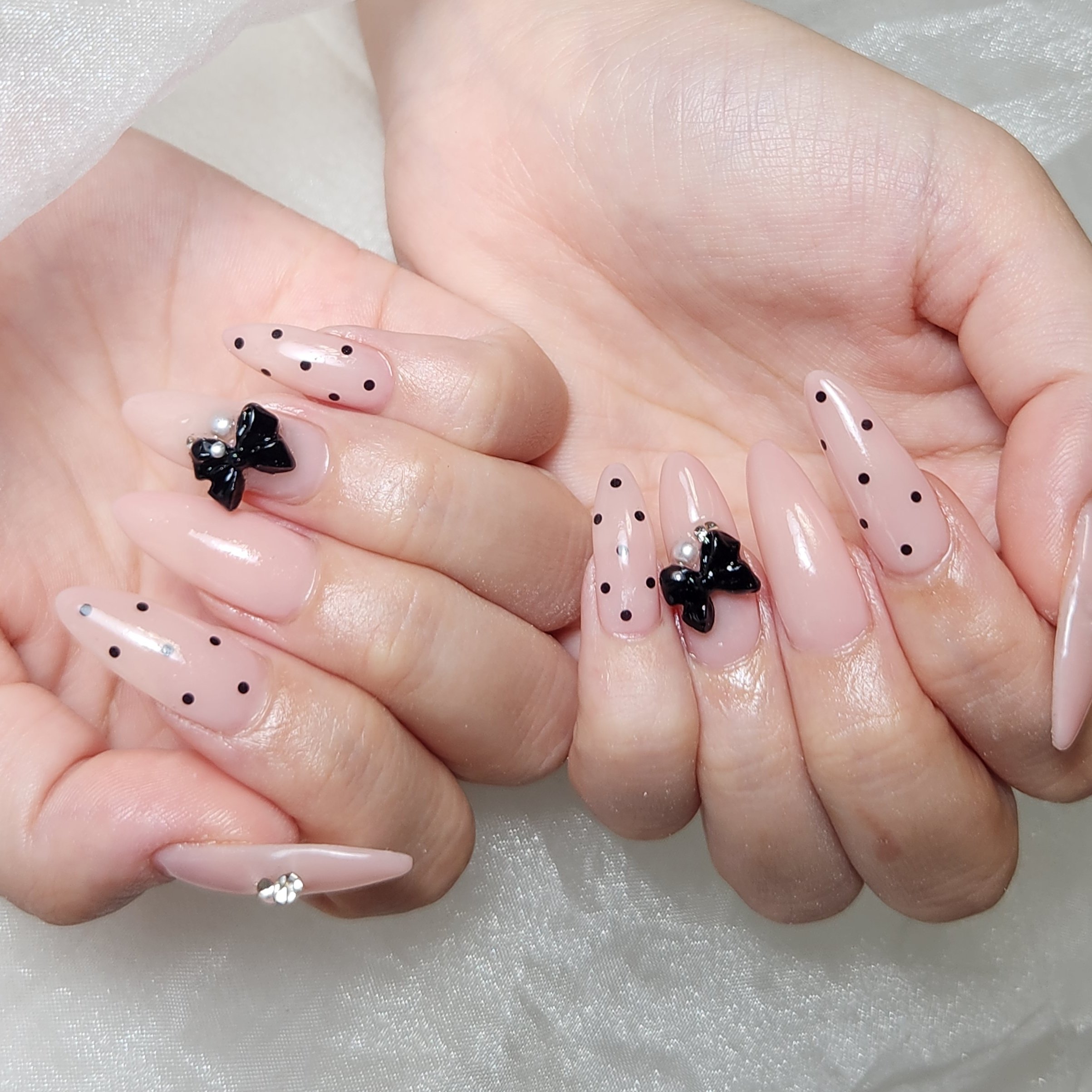 Nailroomno.3