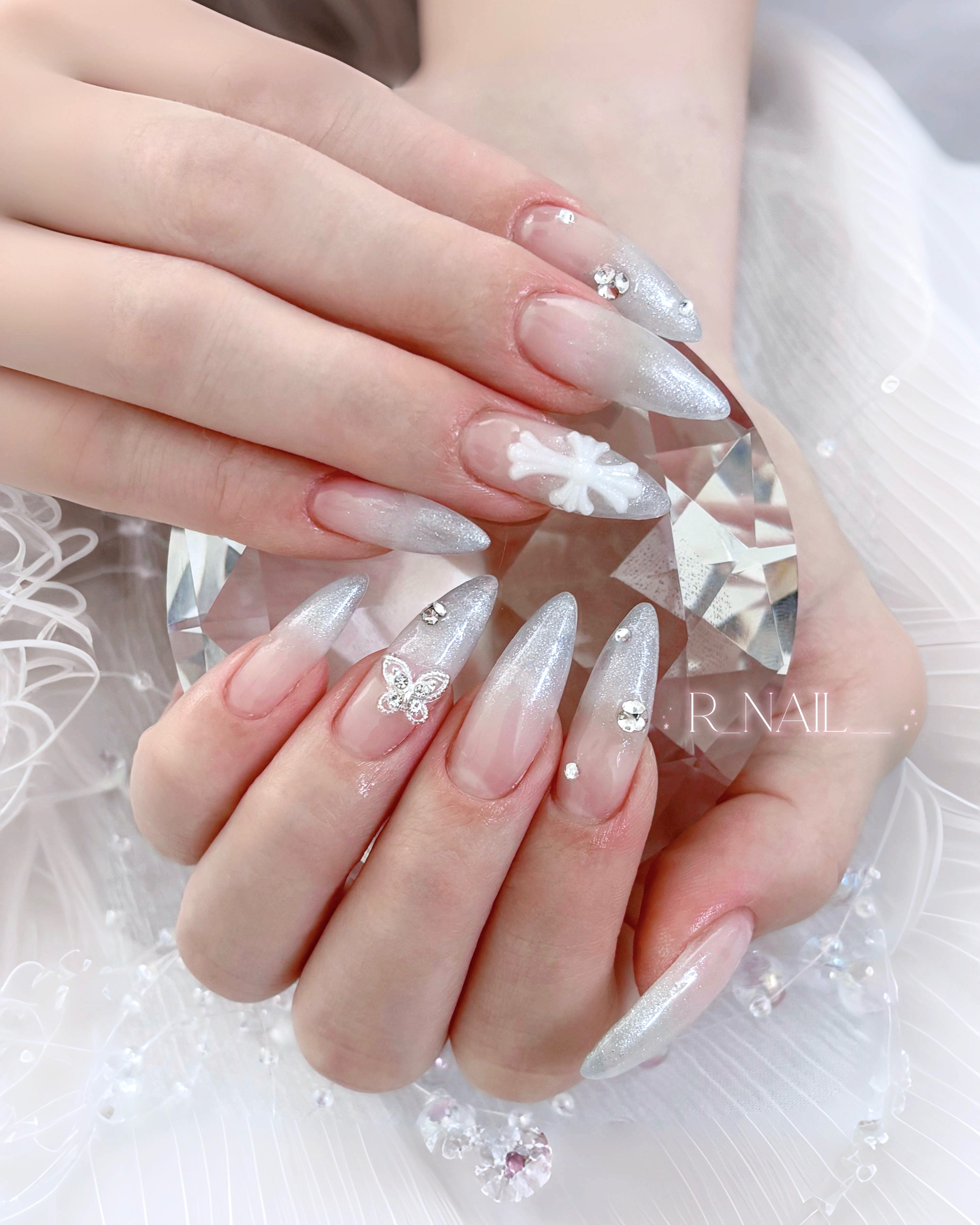 r_nail__