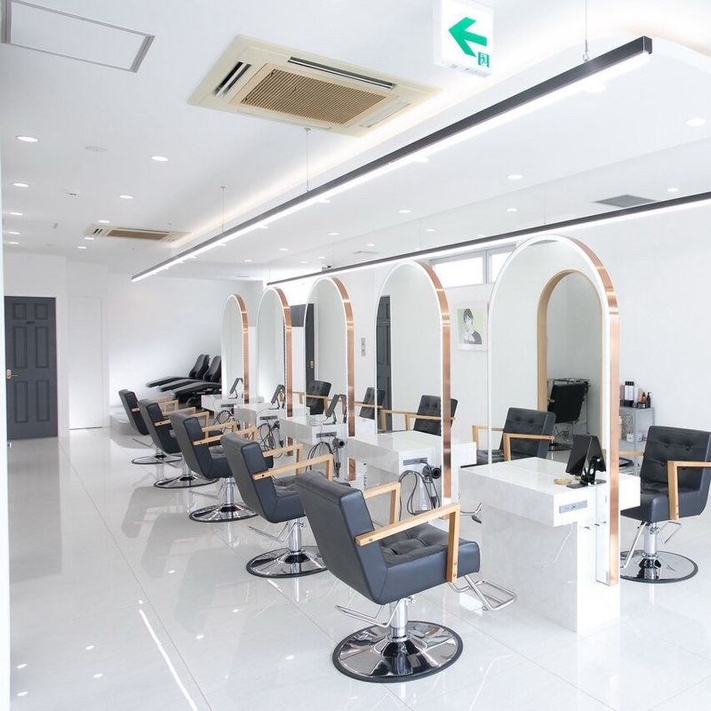 Salon de MiLK 渋谷