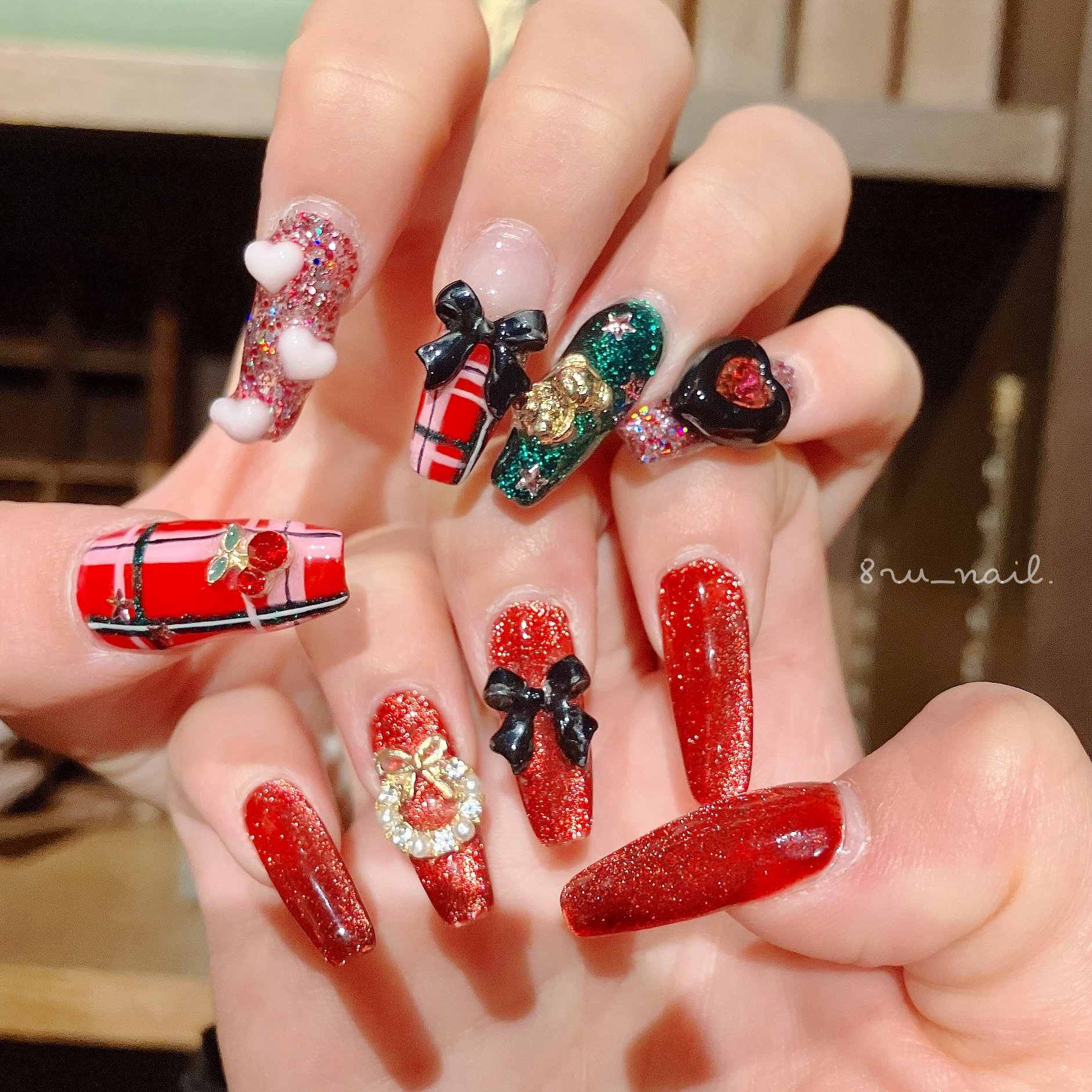 8ru__nail