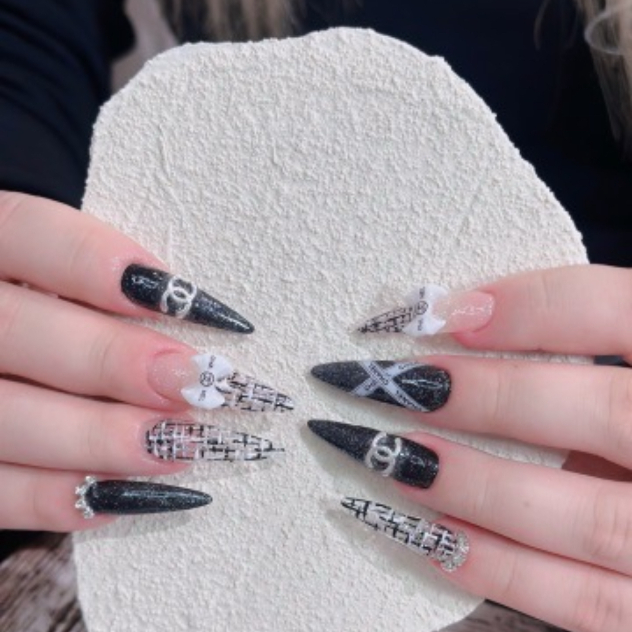 Ami_Nail_reina