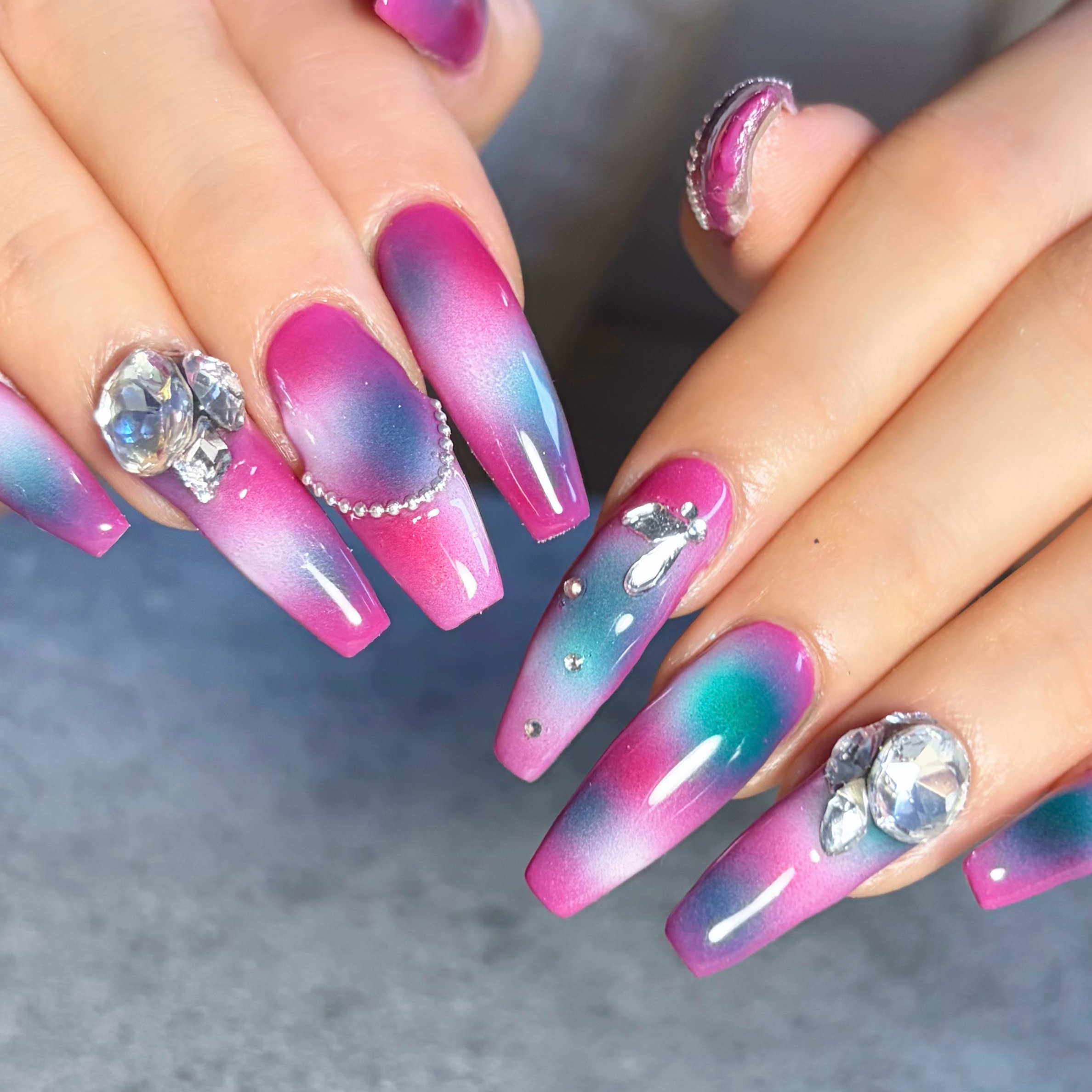 erika_mnail