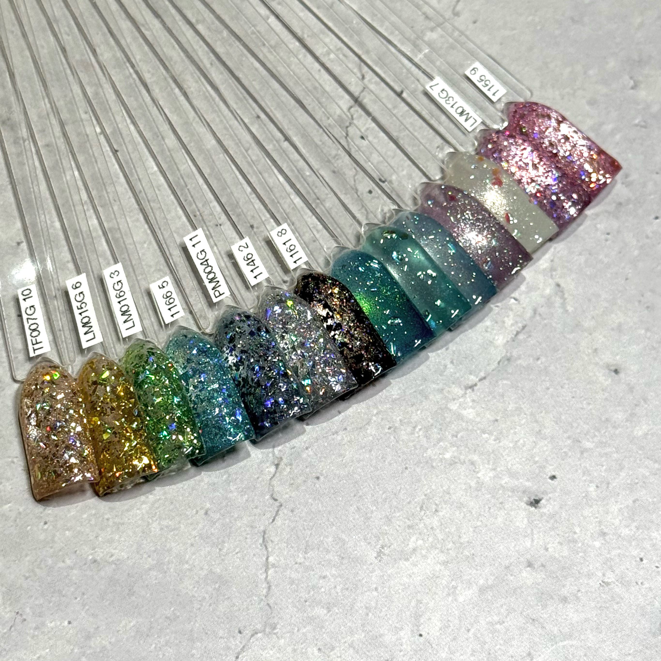 chika__nail_