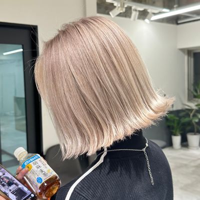 カット+ブリーチカラー ¥22000