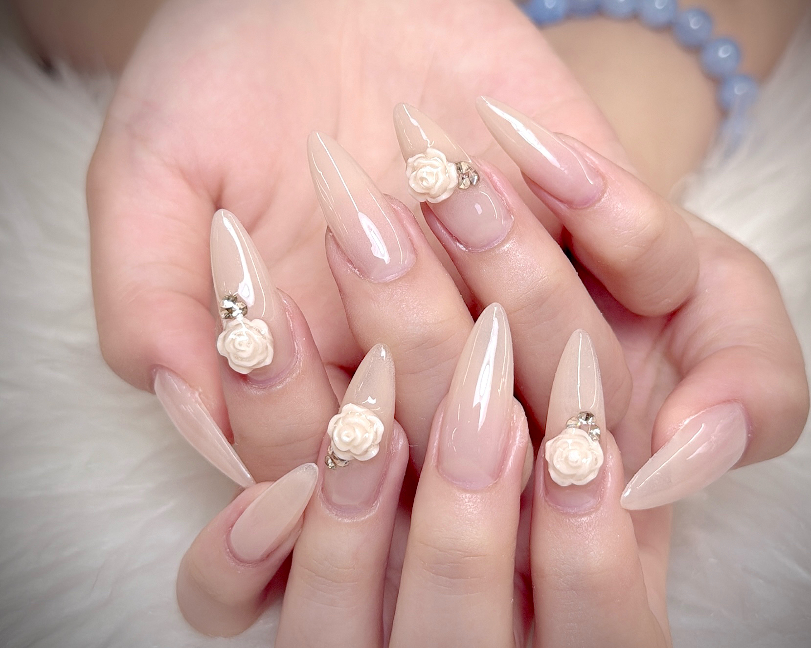 Vp1hue_nail