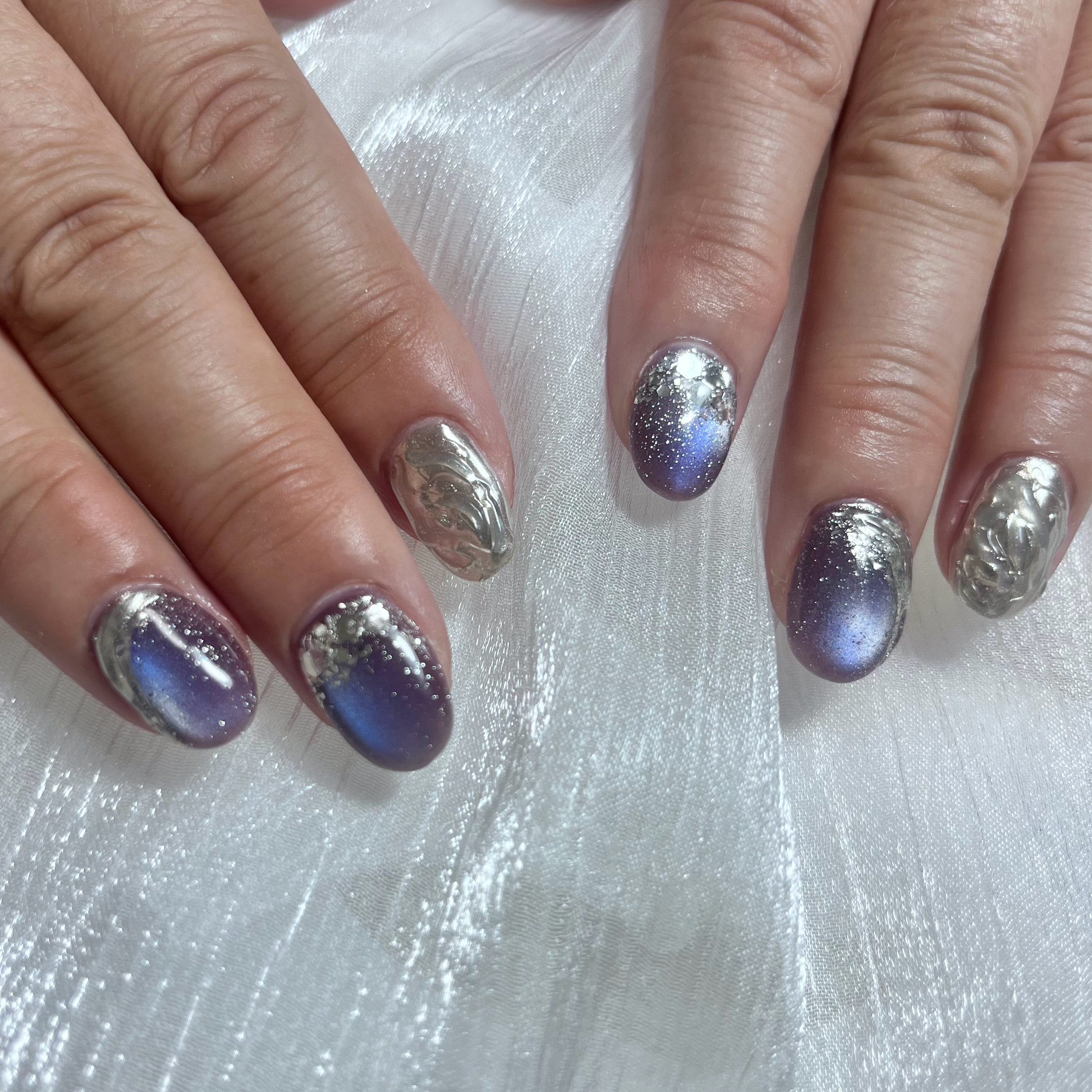 nail.plume
