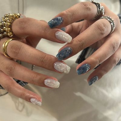 HAND DESIGN FREE
