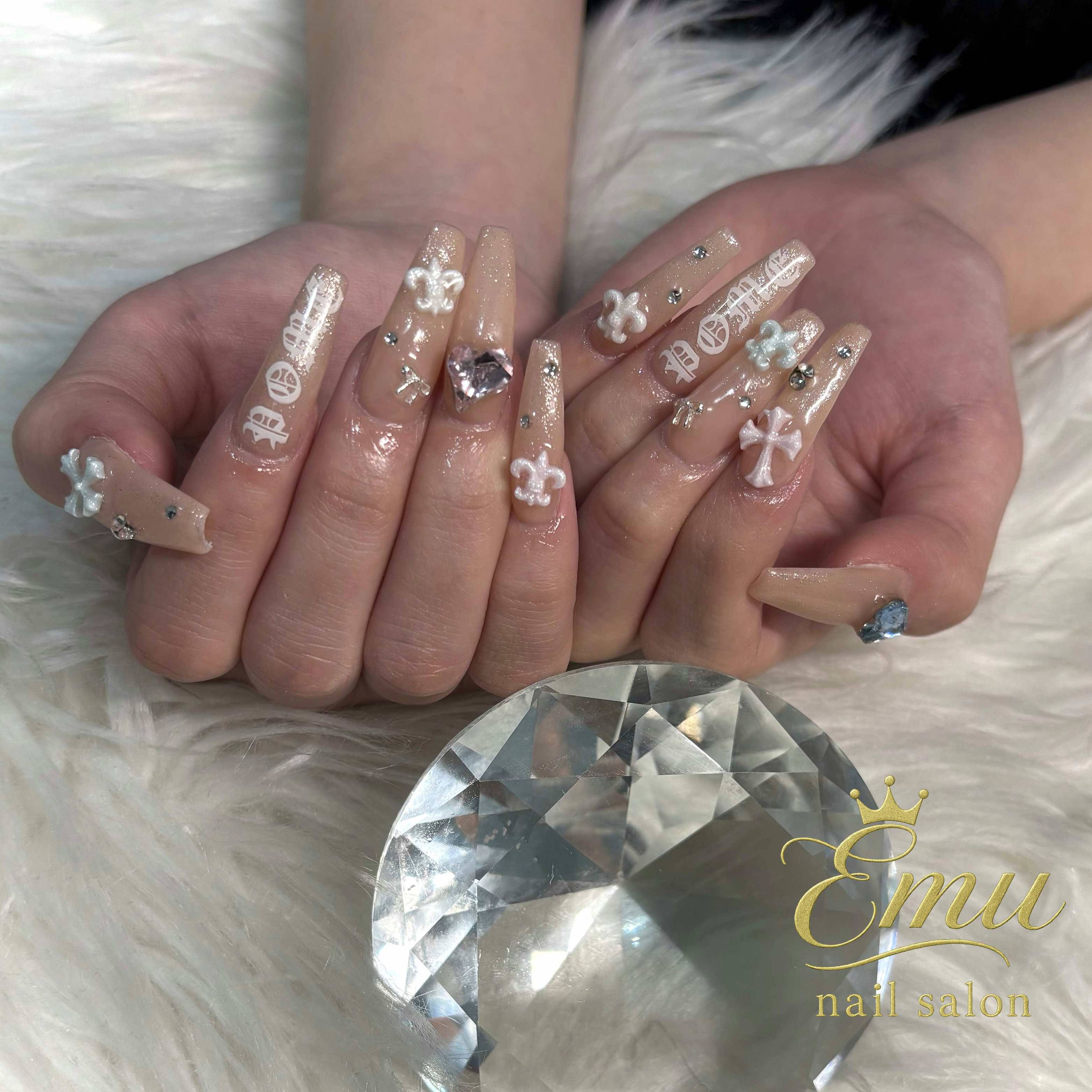 nail_momo10