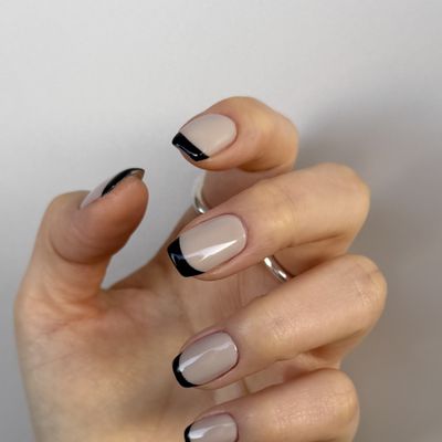 【再来】フレンチネイル