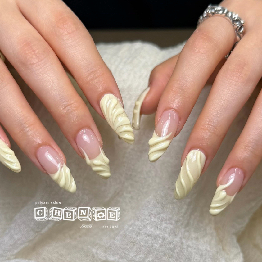 ChenoeNails