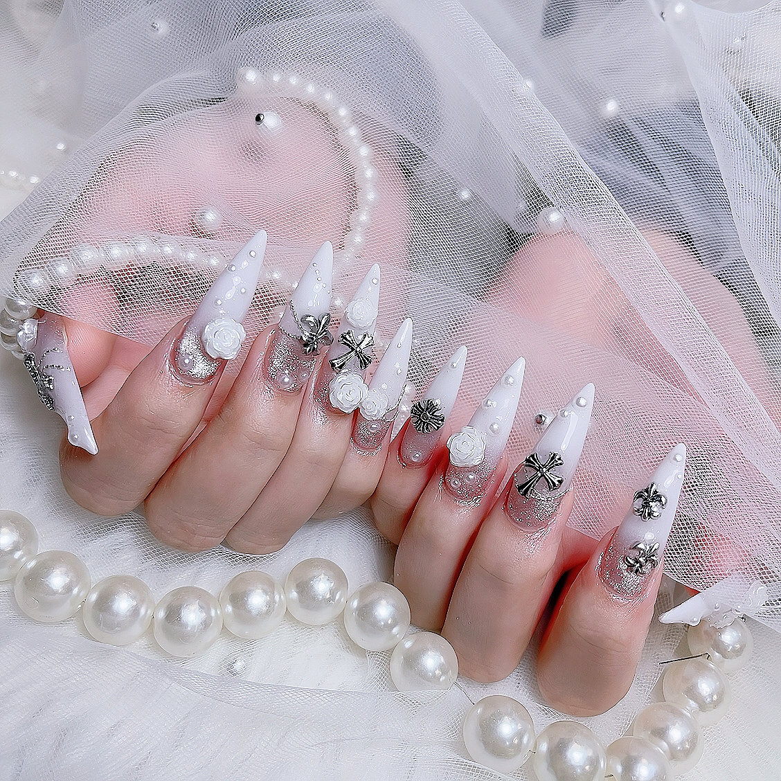 lavenia_nail