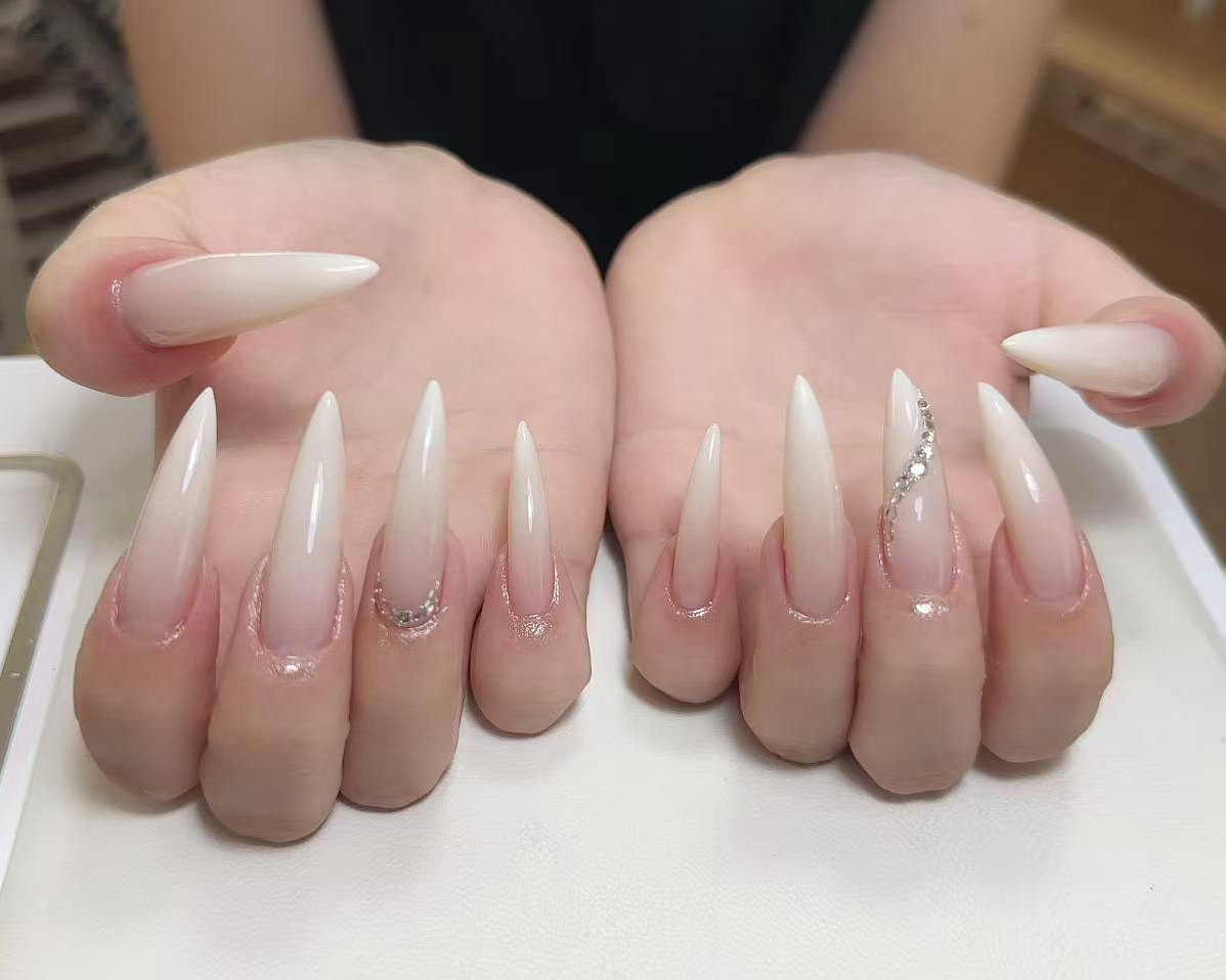 Nail.circles.
