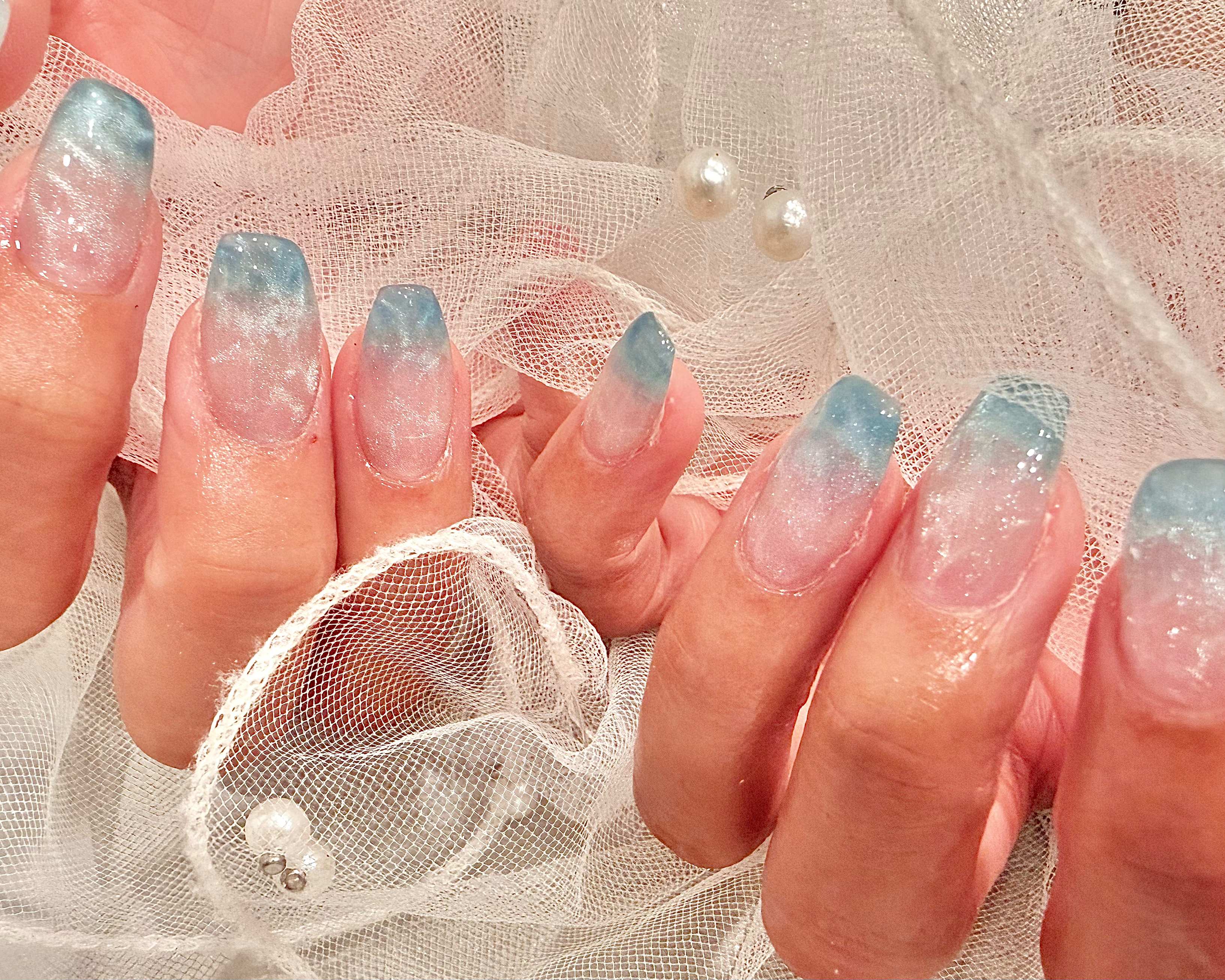 e.s_nail