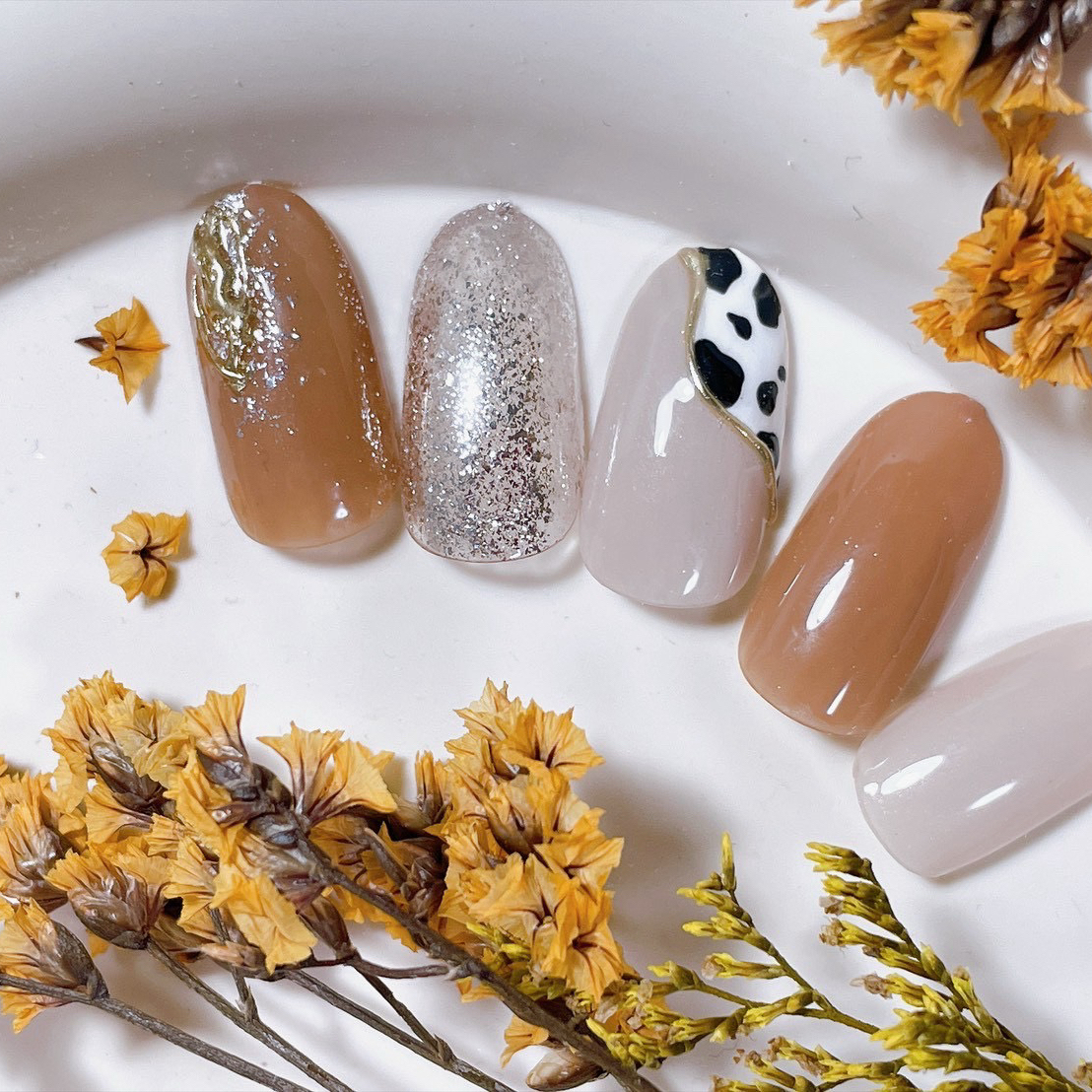 mogu_nail