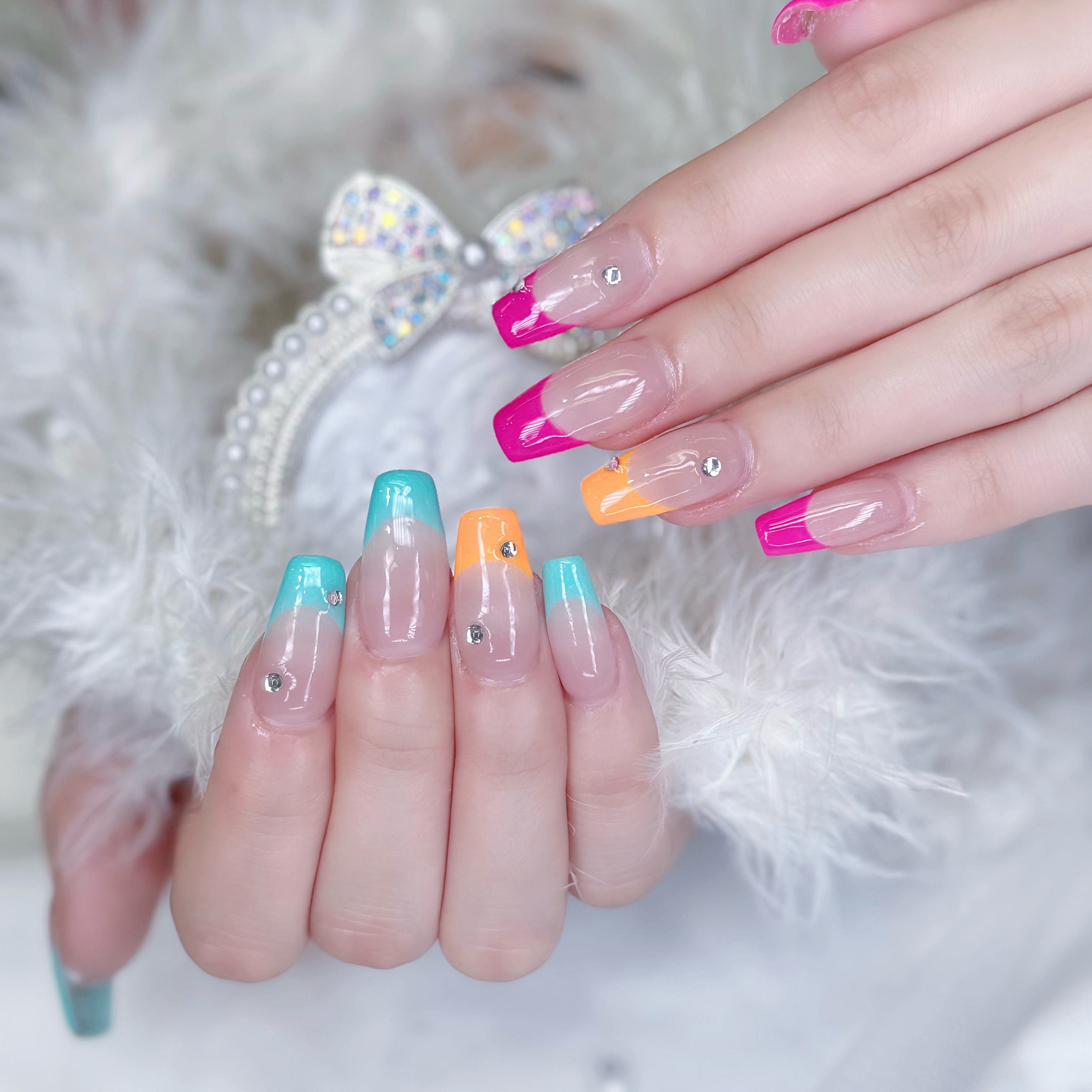 Bi_salon