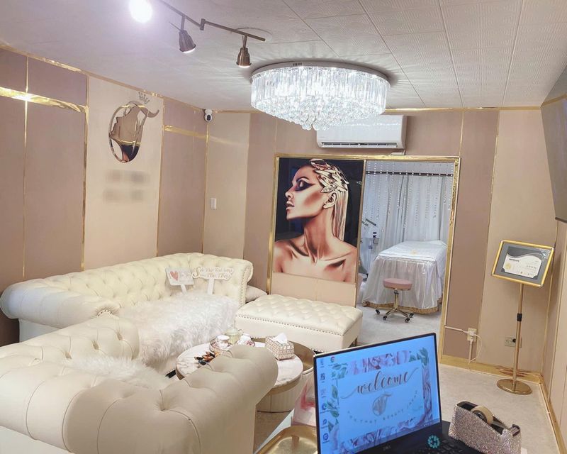 Le luxe Nails
