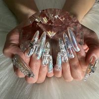 bianca_saito