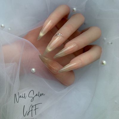 ワンホン人気No.1チーク×うるうるマグネット¥8990→¥7490