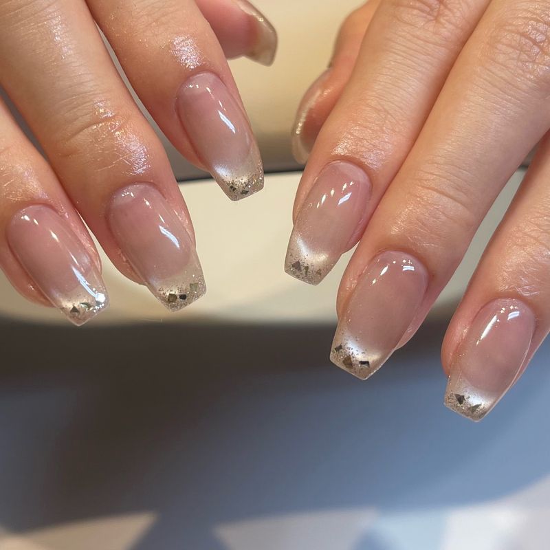 Iru eyelash&nail