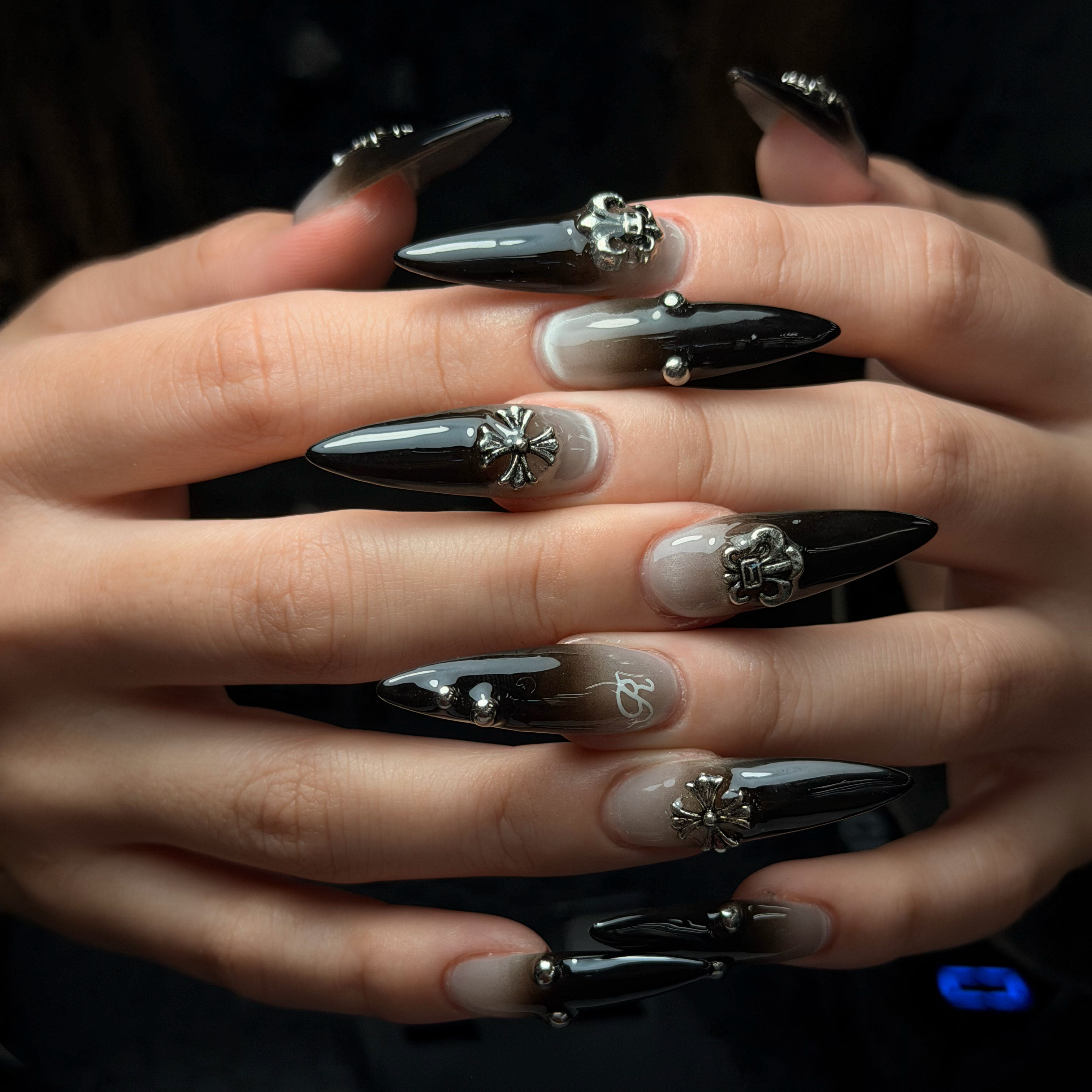 Rose_ana.chuo_nail